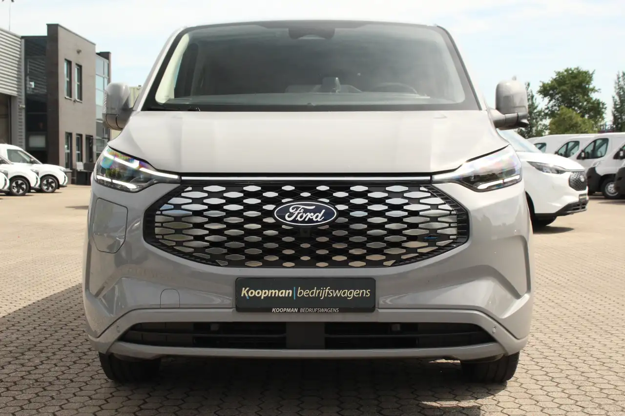 Ford Transit Custom 2026