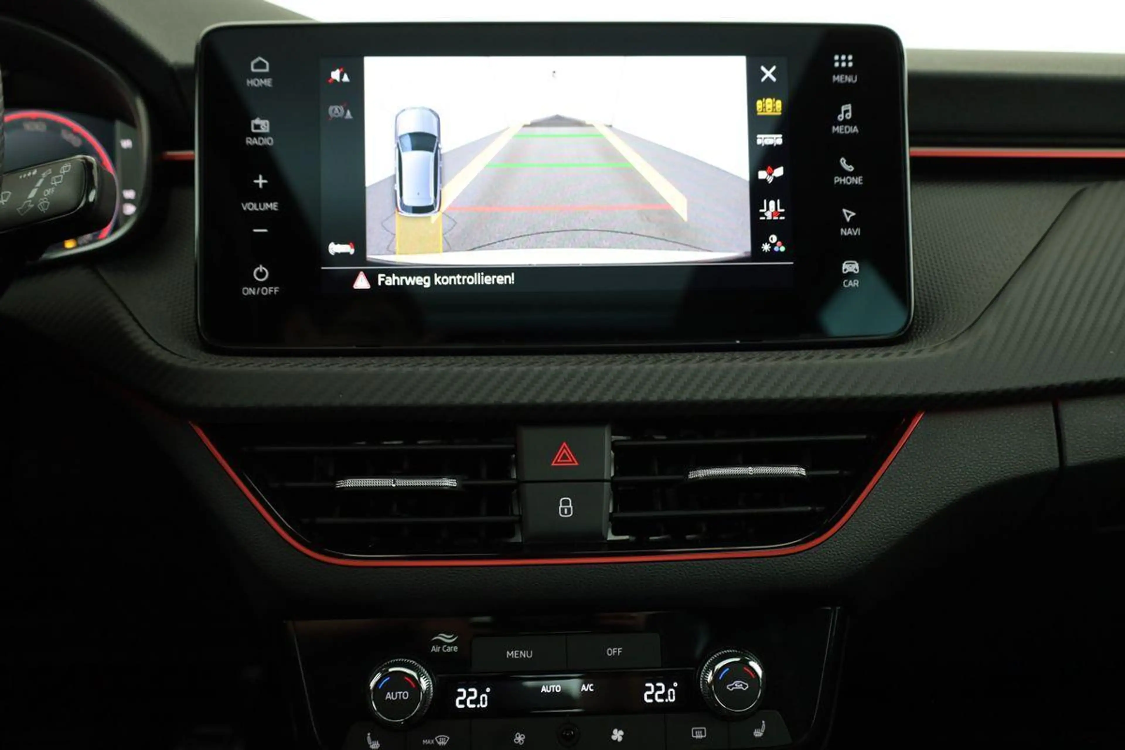 Skoda Kamiq Monte Carlo 1.5 TSI Carlo, Pano, Matrix, Navi, ... — photo 6