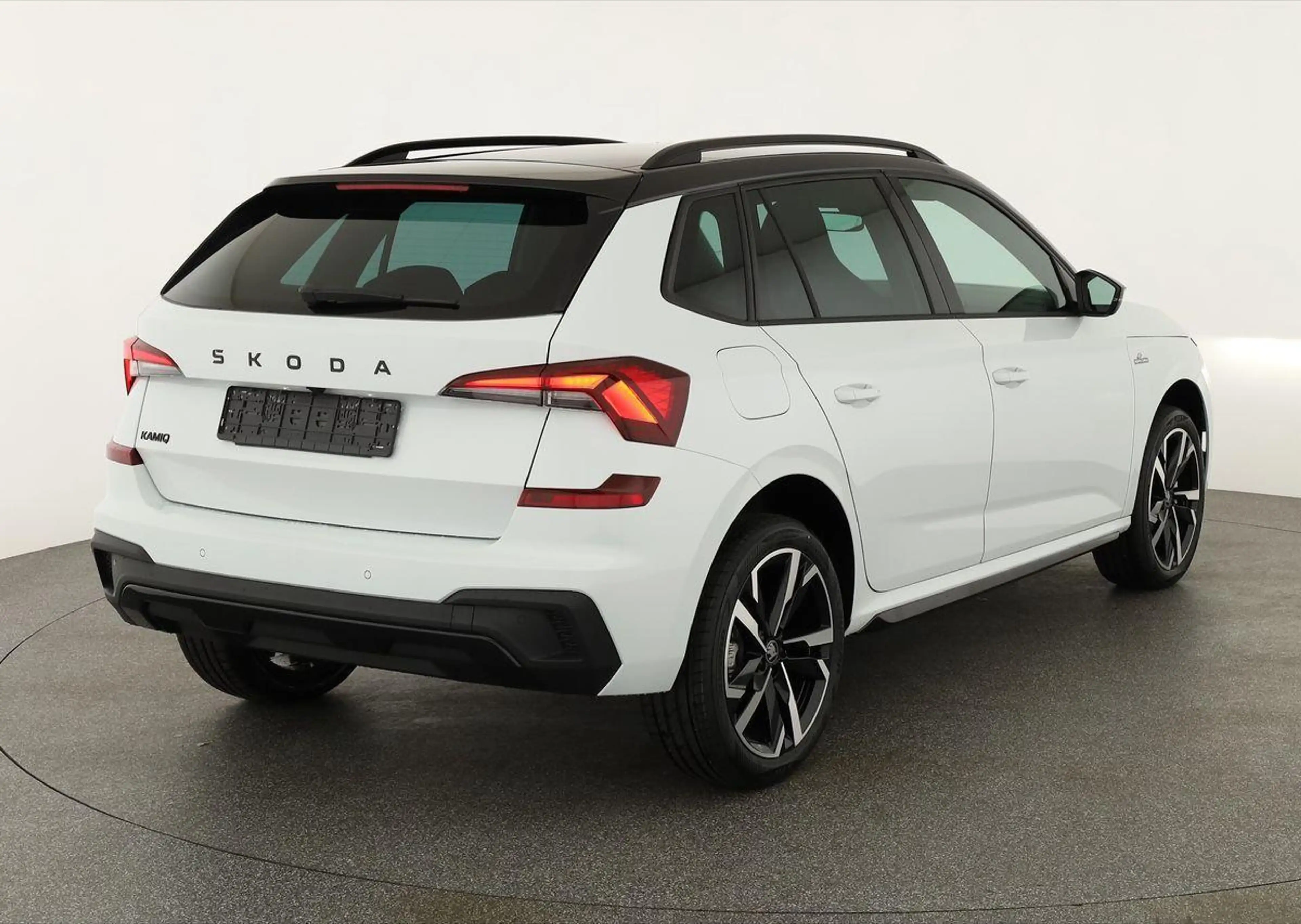 Skoda Kamiq Monte Carlo 1.5 TSI Carlo, Pano, Matrix, Navi, ... — photo 2