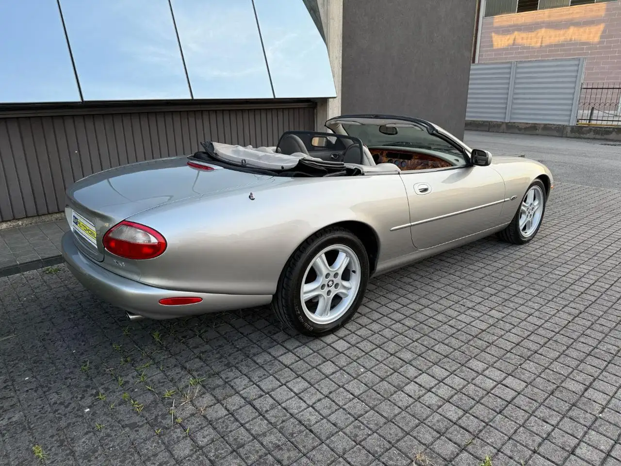 Jaguar XK8 4.0 Convertibile * ASI CRS * NUOVA DISTRIBUZIONE *, foto 5