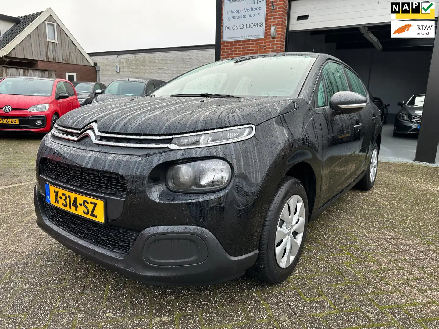 Citroen C3 1.2 PureTech S&S Live AIRCO-CENTRAAL-ELEC. RAMEN Nero - 1