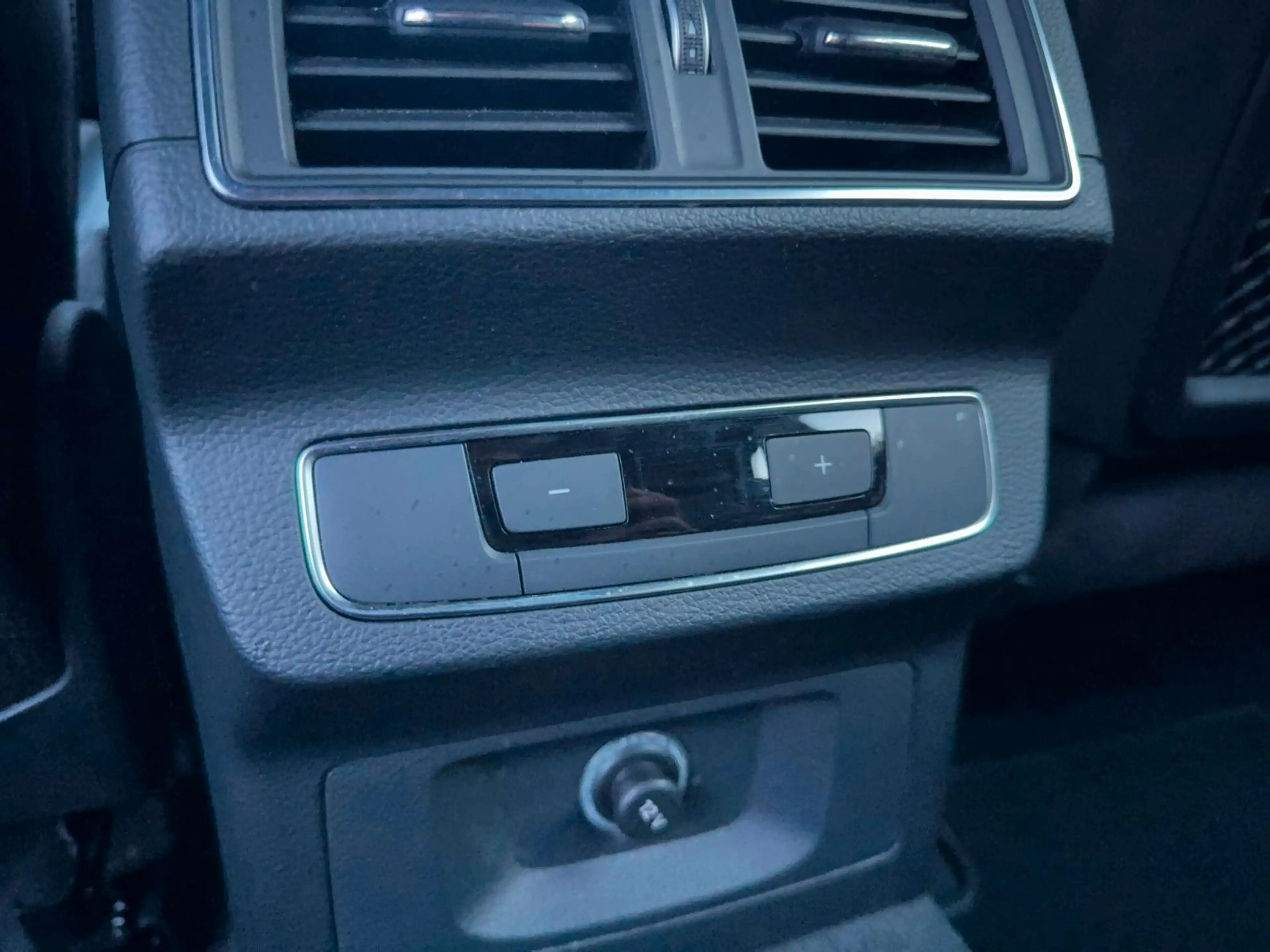 Audi SQ5 3.0 TFSI quattro, wenig KM — photo 12