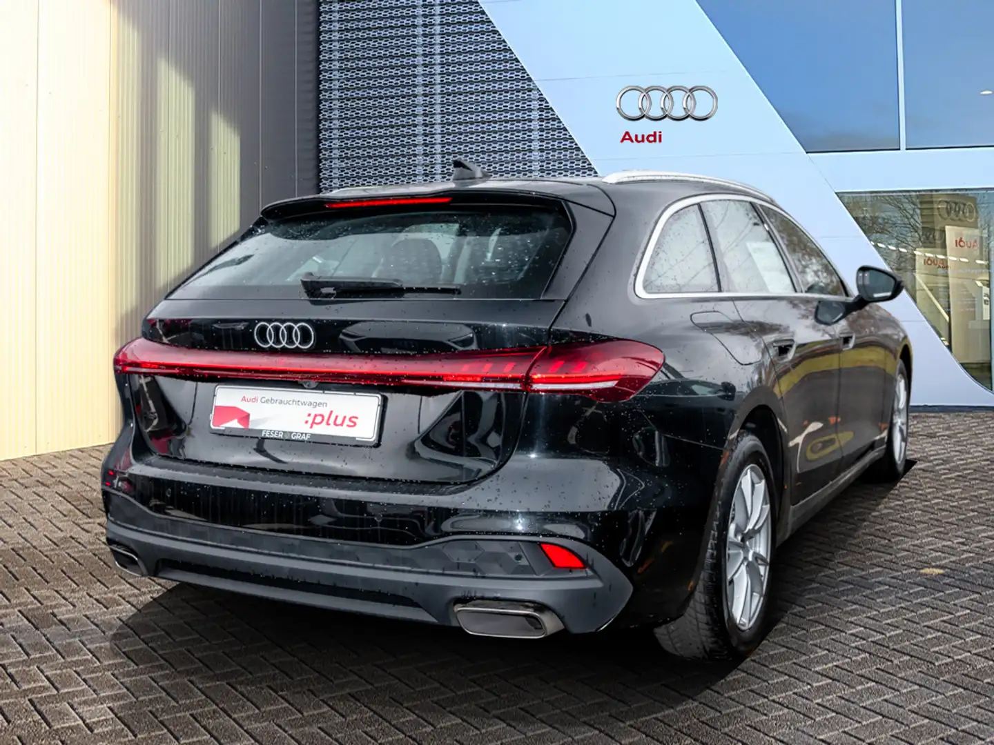 Audi A5 Avant TFSI /LED/Leder/ACC/Navi/Kamera Schwarz - 2