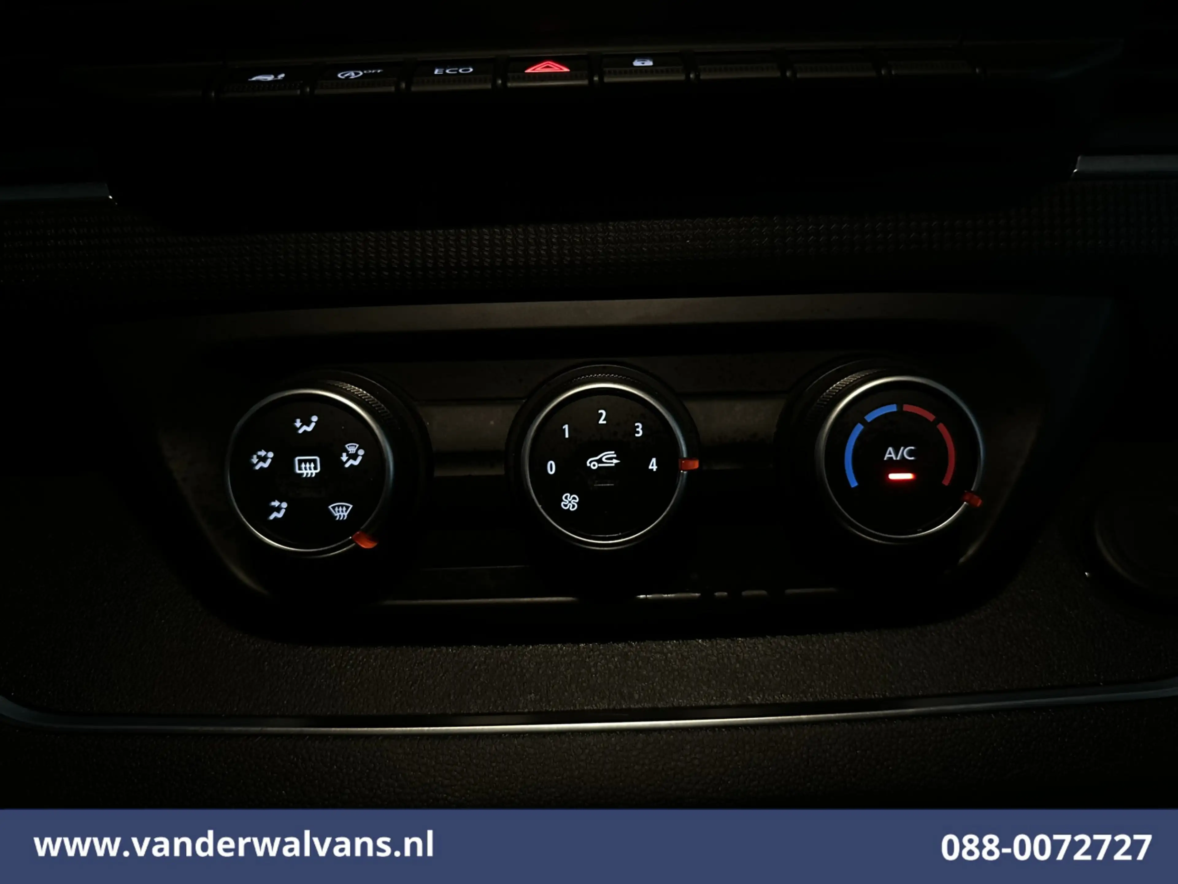 Renault Trafic 2.0 dCi 131pk L2H1 Euro6 Airco | Camera | LED | Na — photo 8