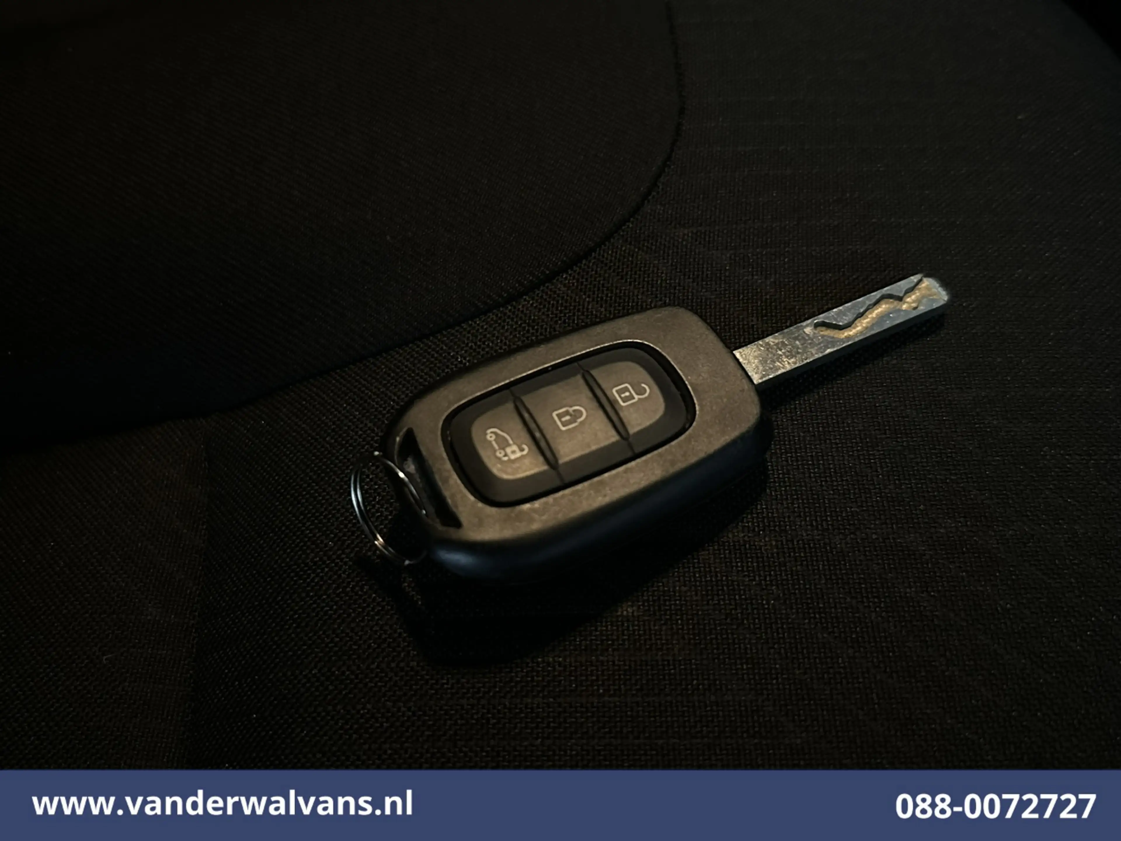 Renault Trafic 2.0 dCi 131pk L2H1 Euro6 Airco | Camera | LED | Na — photo 20