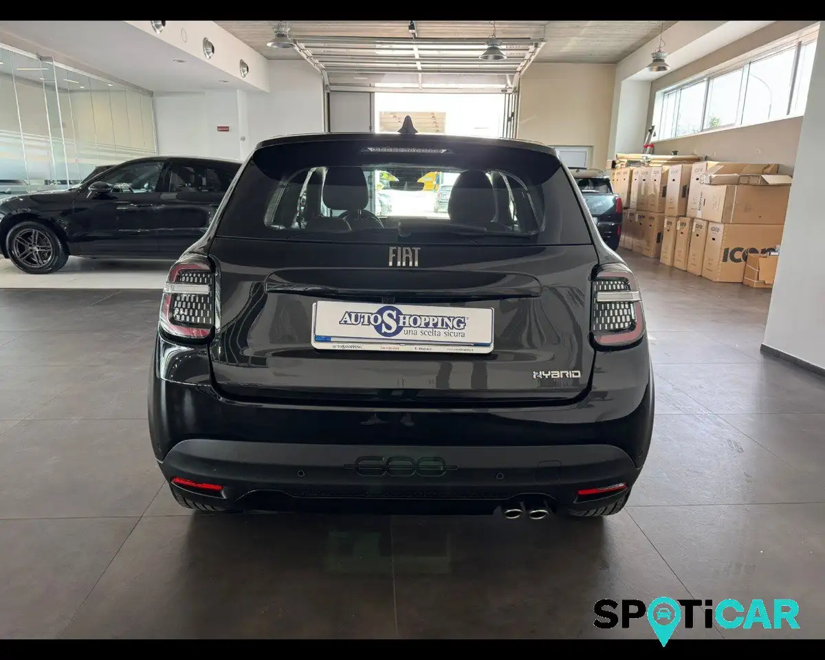 Fiat 600 (2023-->) Hybrid 145 CV DCT MHEV 5