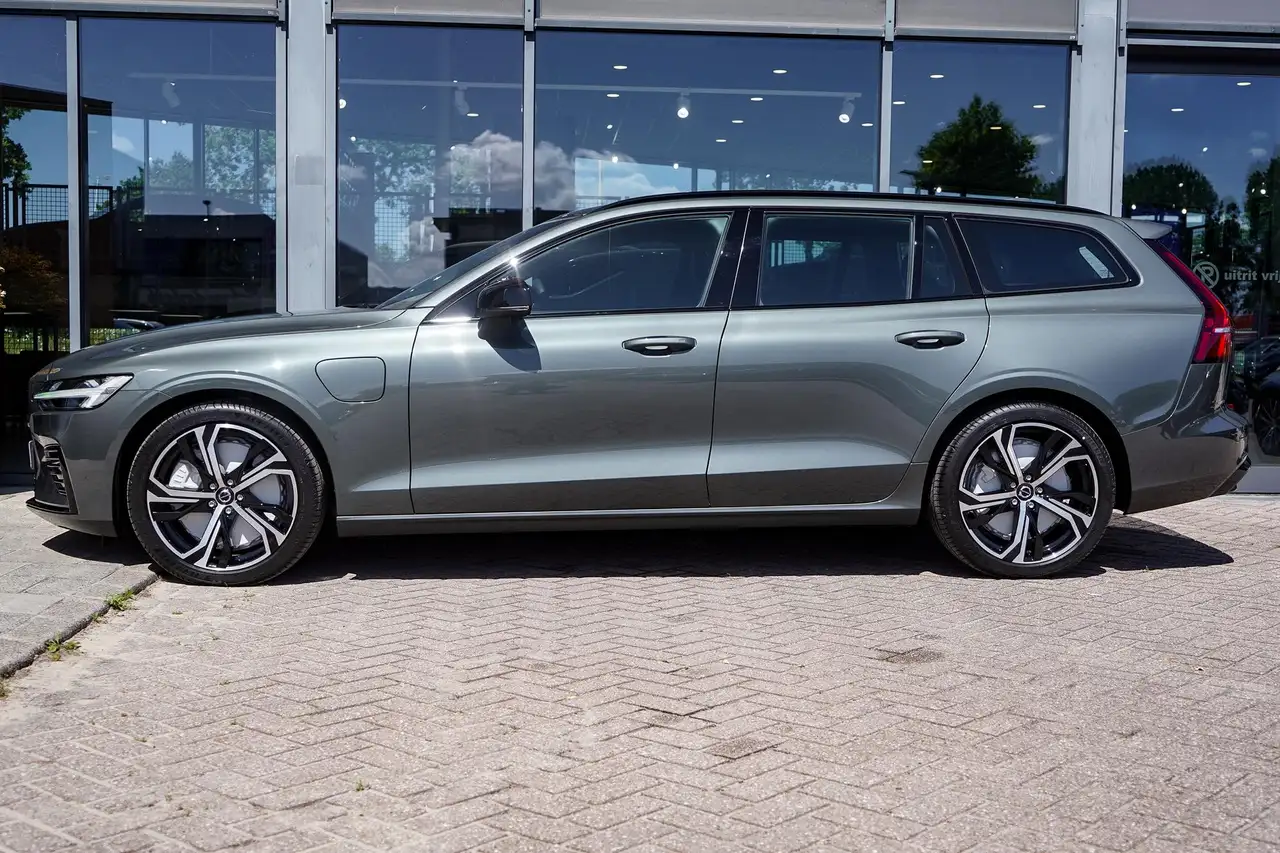 Volvo V60 2026