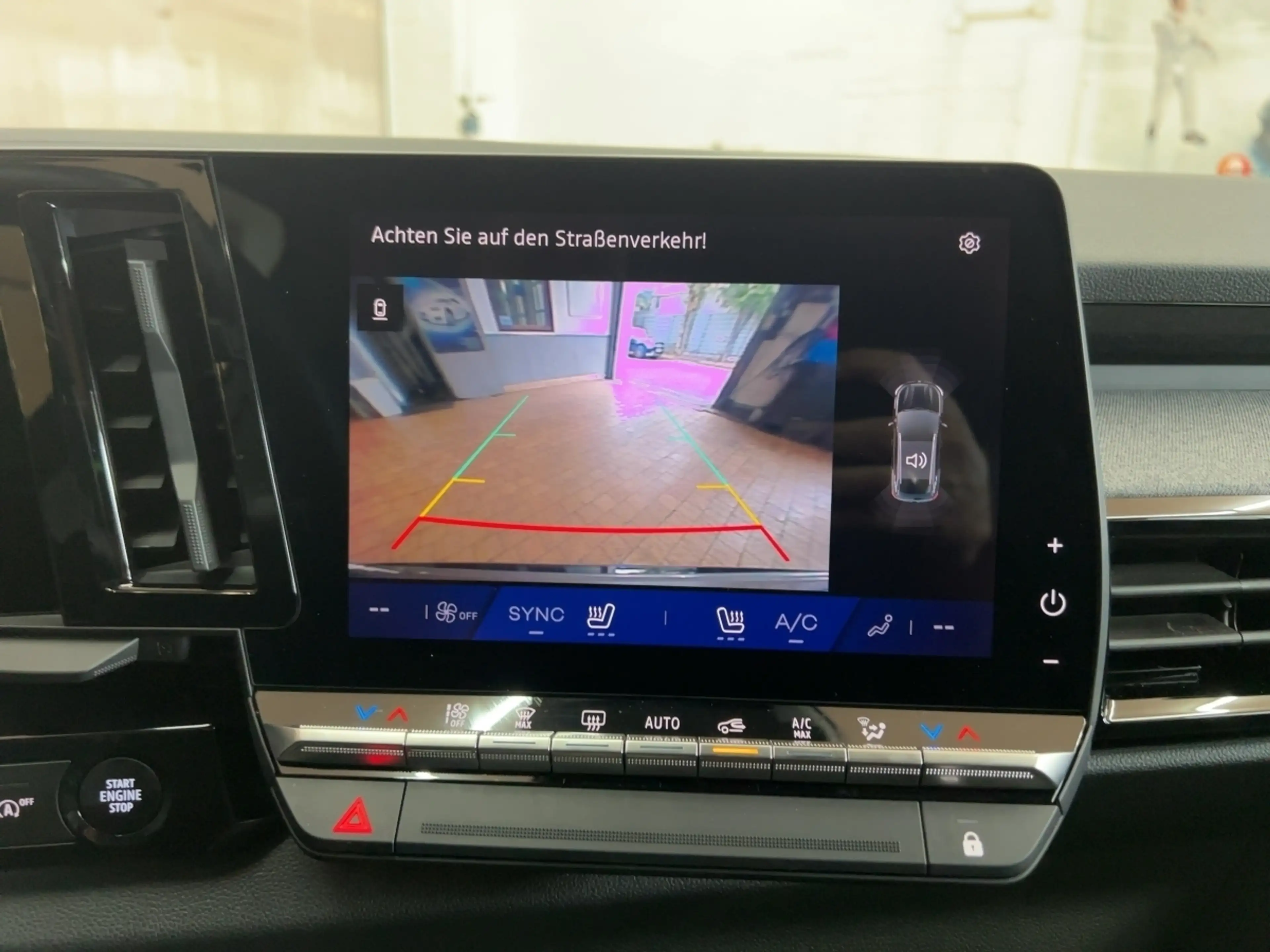 Renault Austral Evolution Mild Hybrid 160 Automatik PDC BT — photo 12