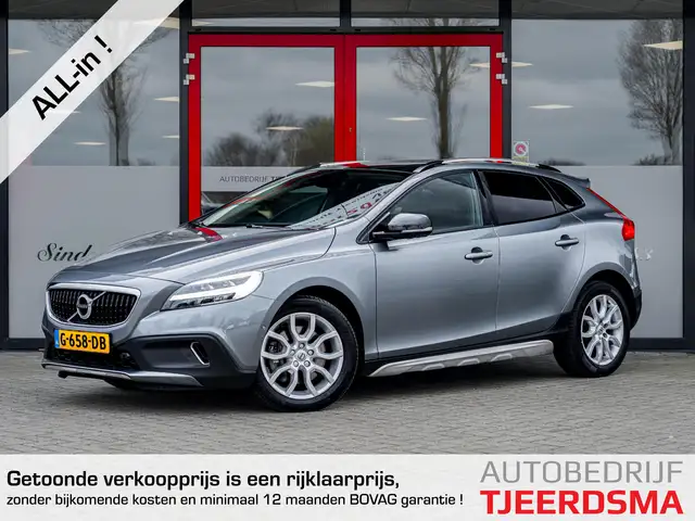 Volvo V40 Cross Country 1.5 T3 Polar+ Luxury | Trekhaak | Harman & Kardon