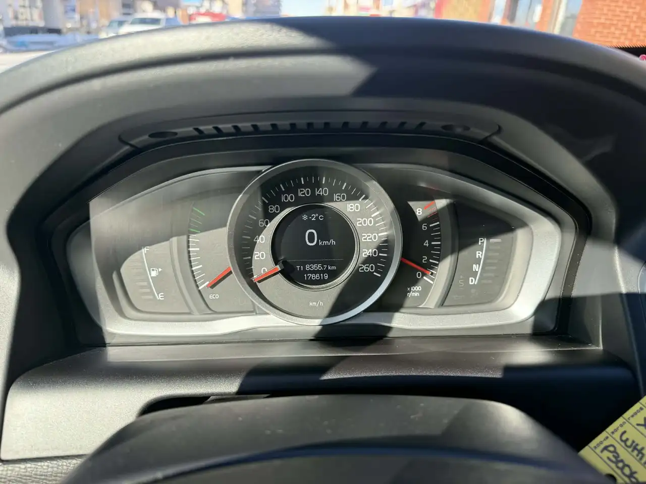 Volvo XC60 снимка Volvo XC60