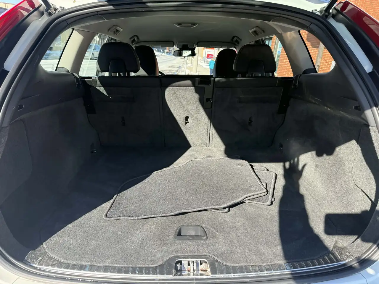 Volvo XC60 снимка Volvo XC60