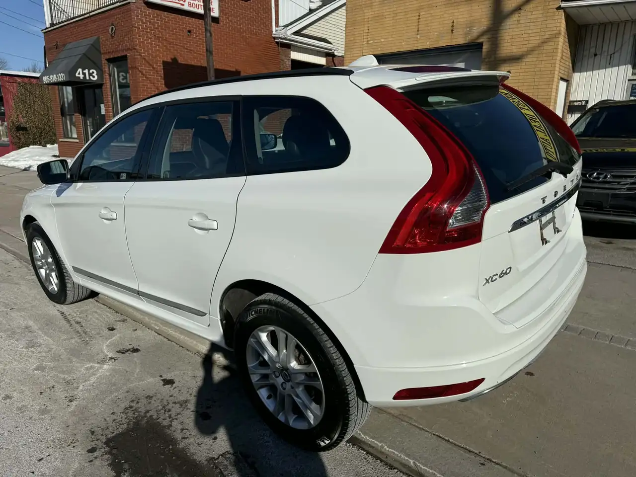 Volvo XC60 снимка Volvo XC60