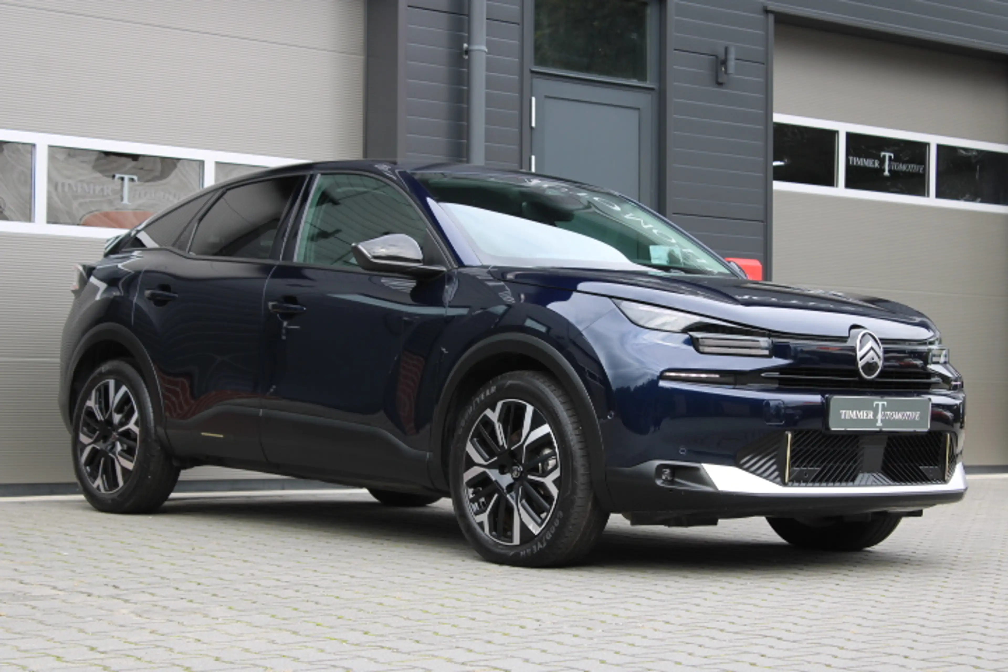 Citroen C4 1.2 Hybrid 136 Max - Head Up - 360 Camera - 18 inc — photo 4