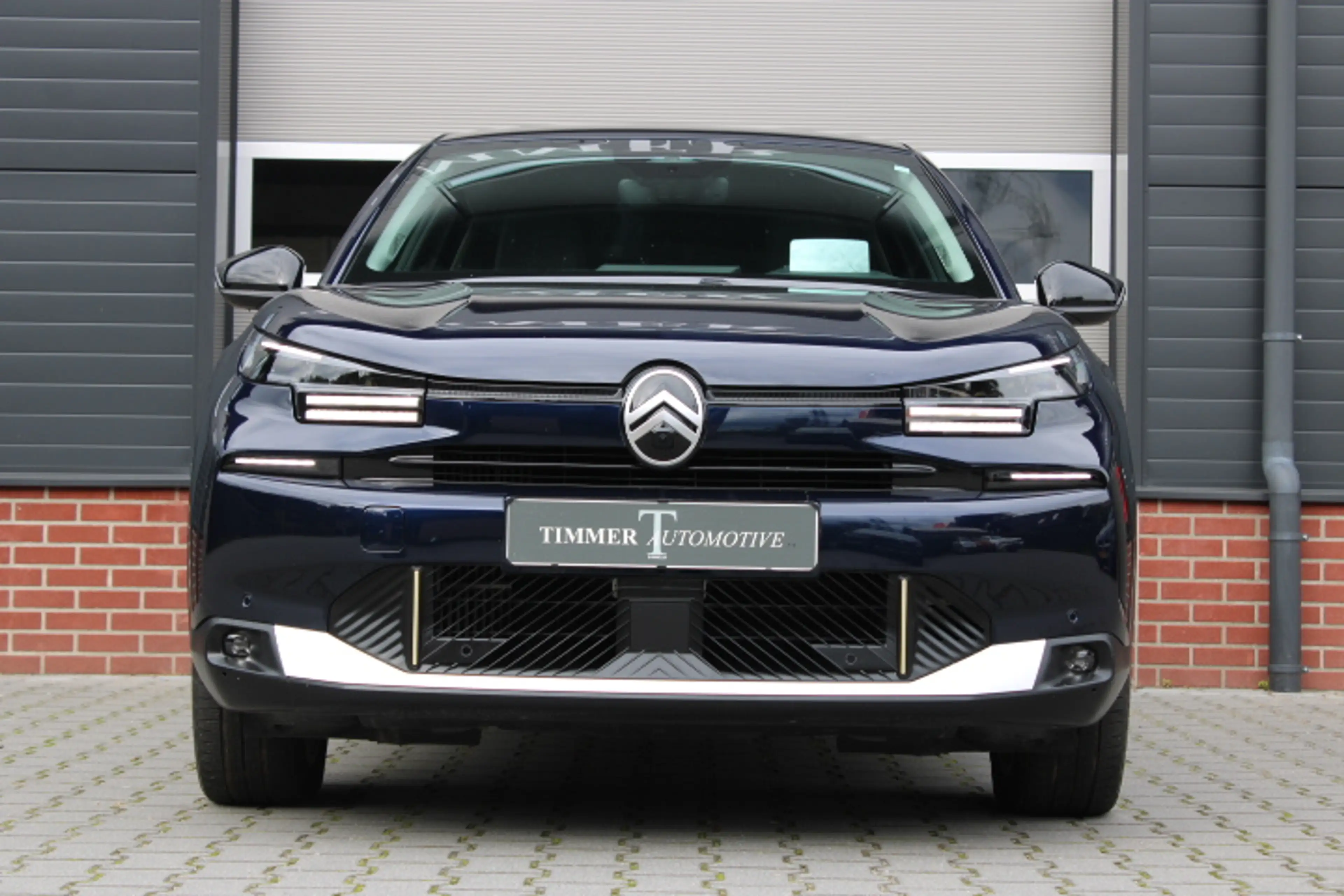 Citroen C4 1.2 Hybrid 136 Max - Head Up - 360 Camera - 18 inc — photo 3