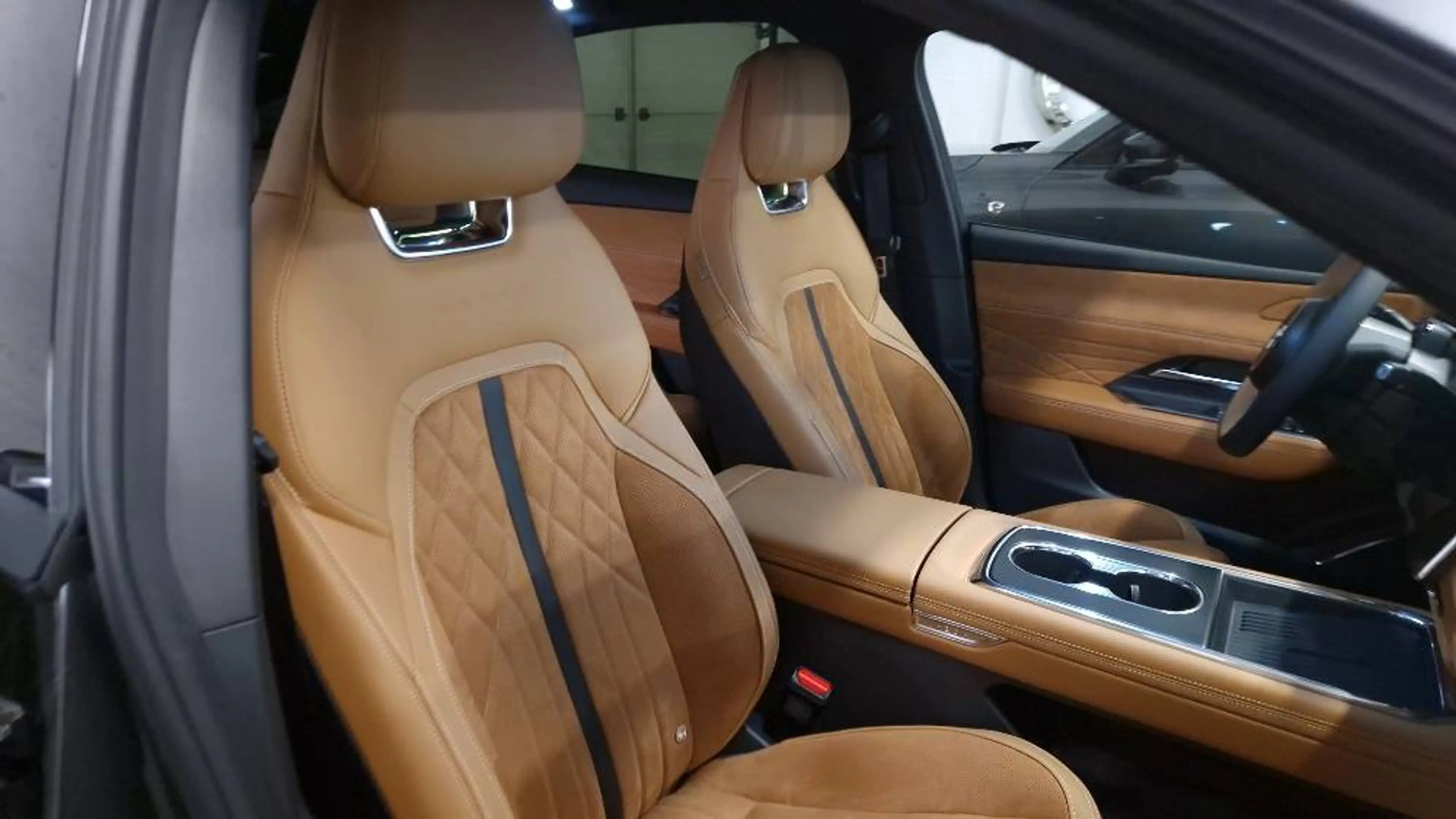 Mazda 6e 6e  Takumi Plus 68kw/h — photo 11