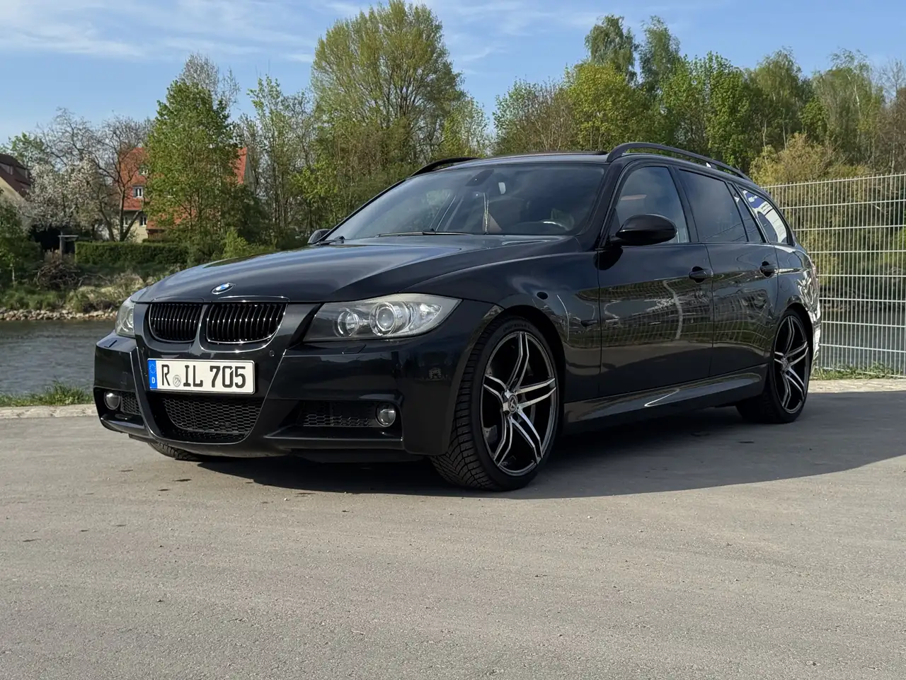 BMW 325
