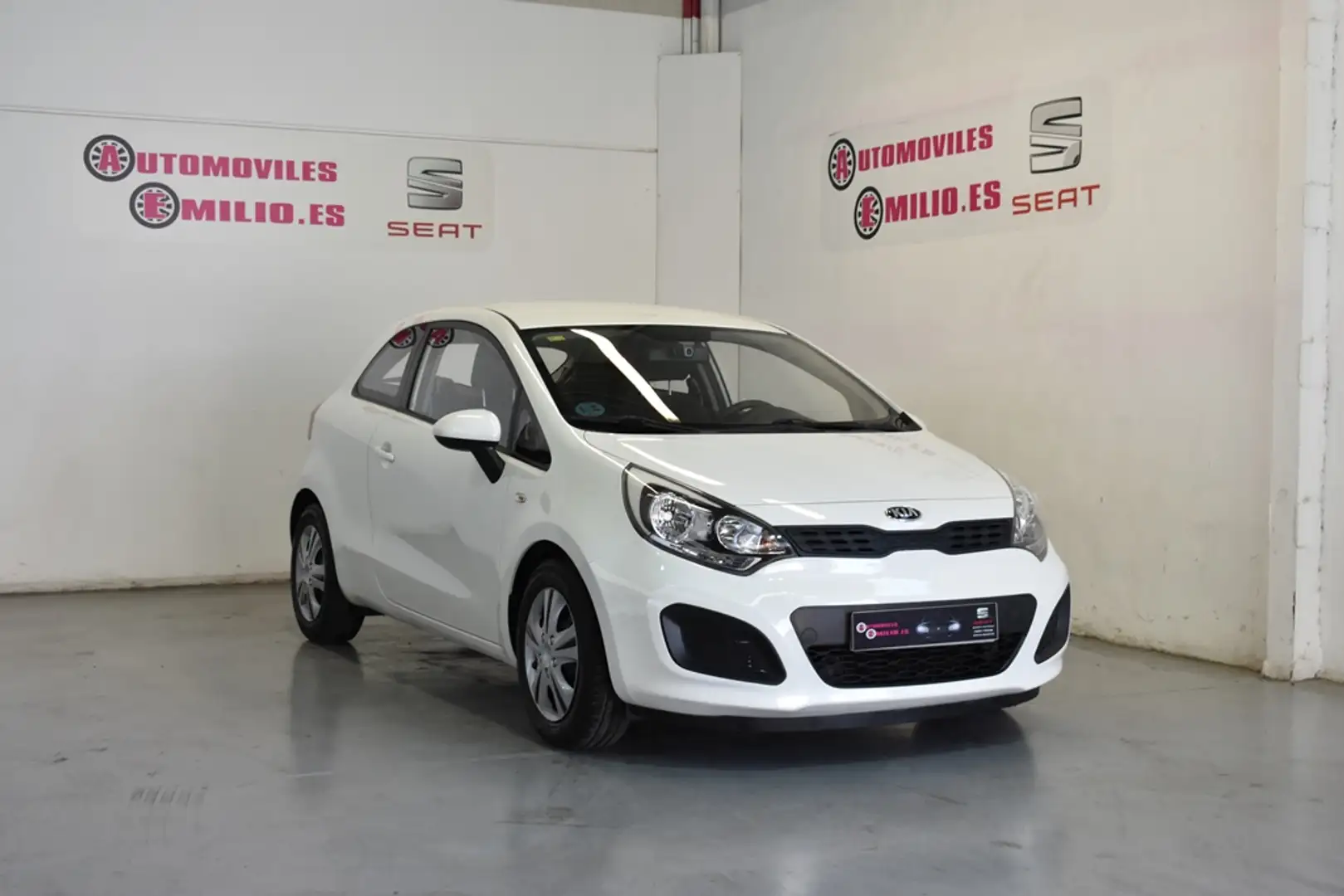 Kia Rio 1.2 Concept Blanco - 1