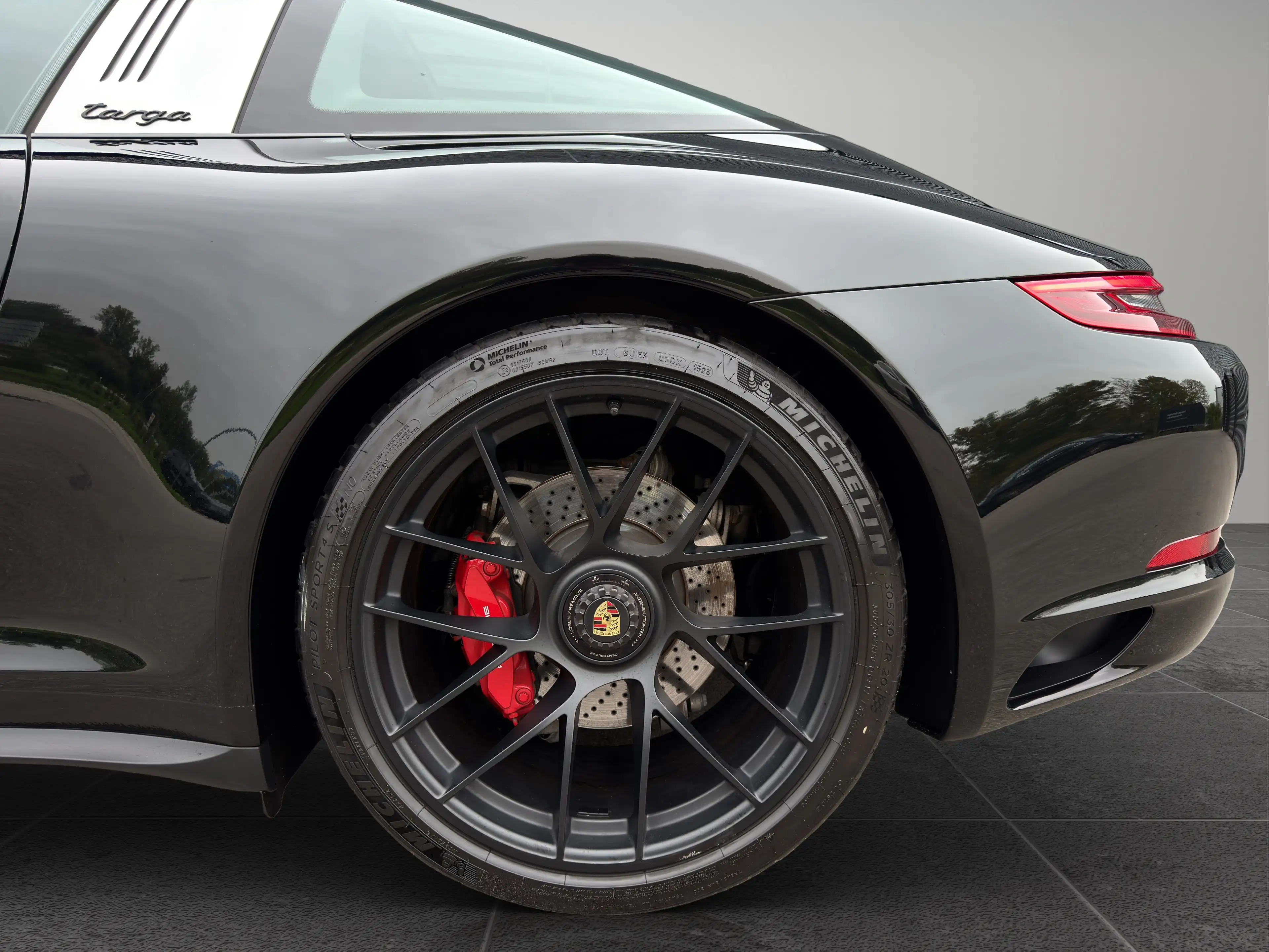 Porsche 991 (911) Targa 4 GTS | Hinterachslenkung | BOSE — photo 8