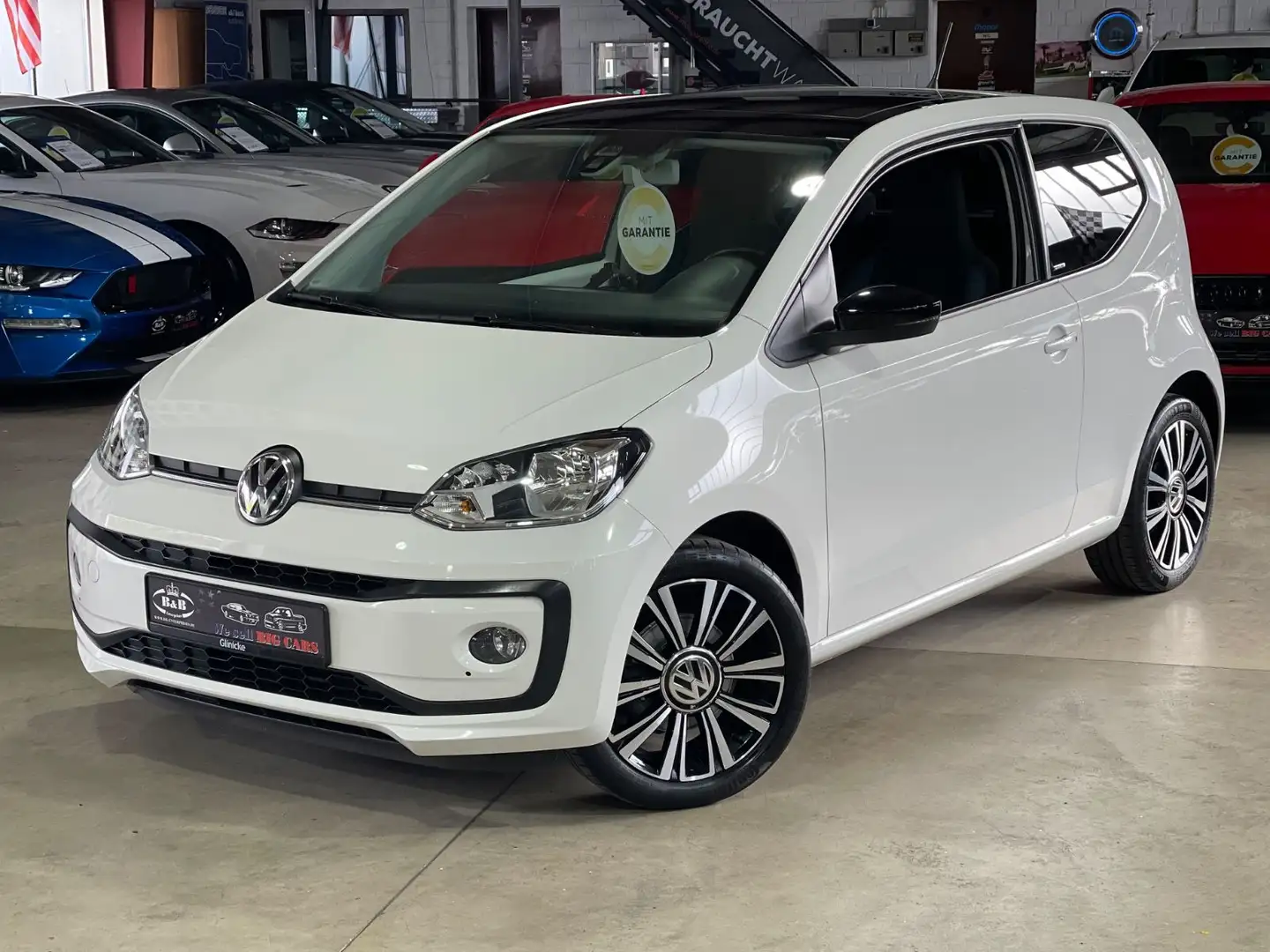 Volkswagen up! IQ.DRIVE+PANO+TEMPOMAT+SHZ+SCHECKH.+GARANTIE Wit - 1