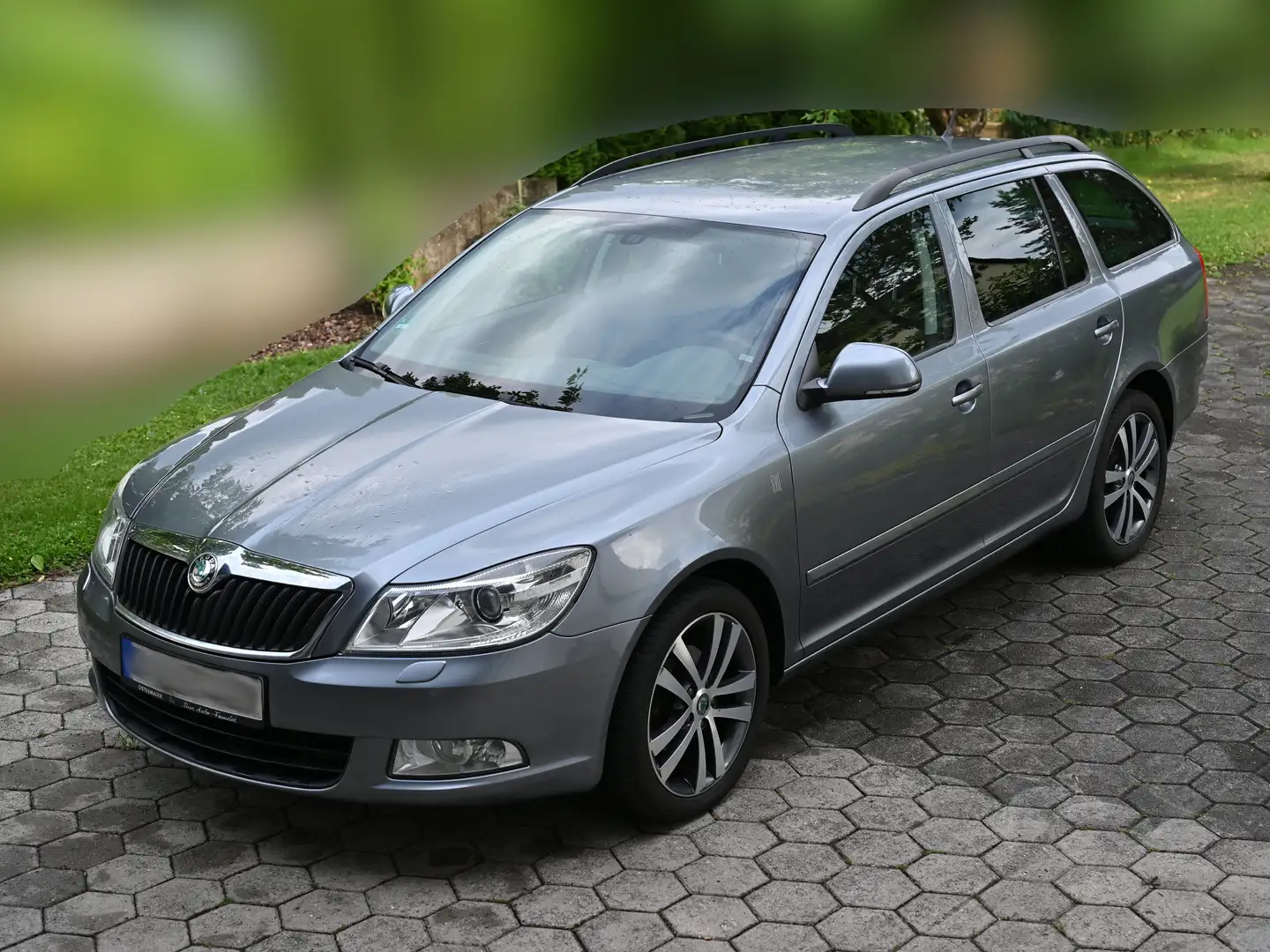 Skoda Octavia Octavia Combi 1.6 TDI DPF FAMILY - 1