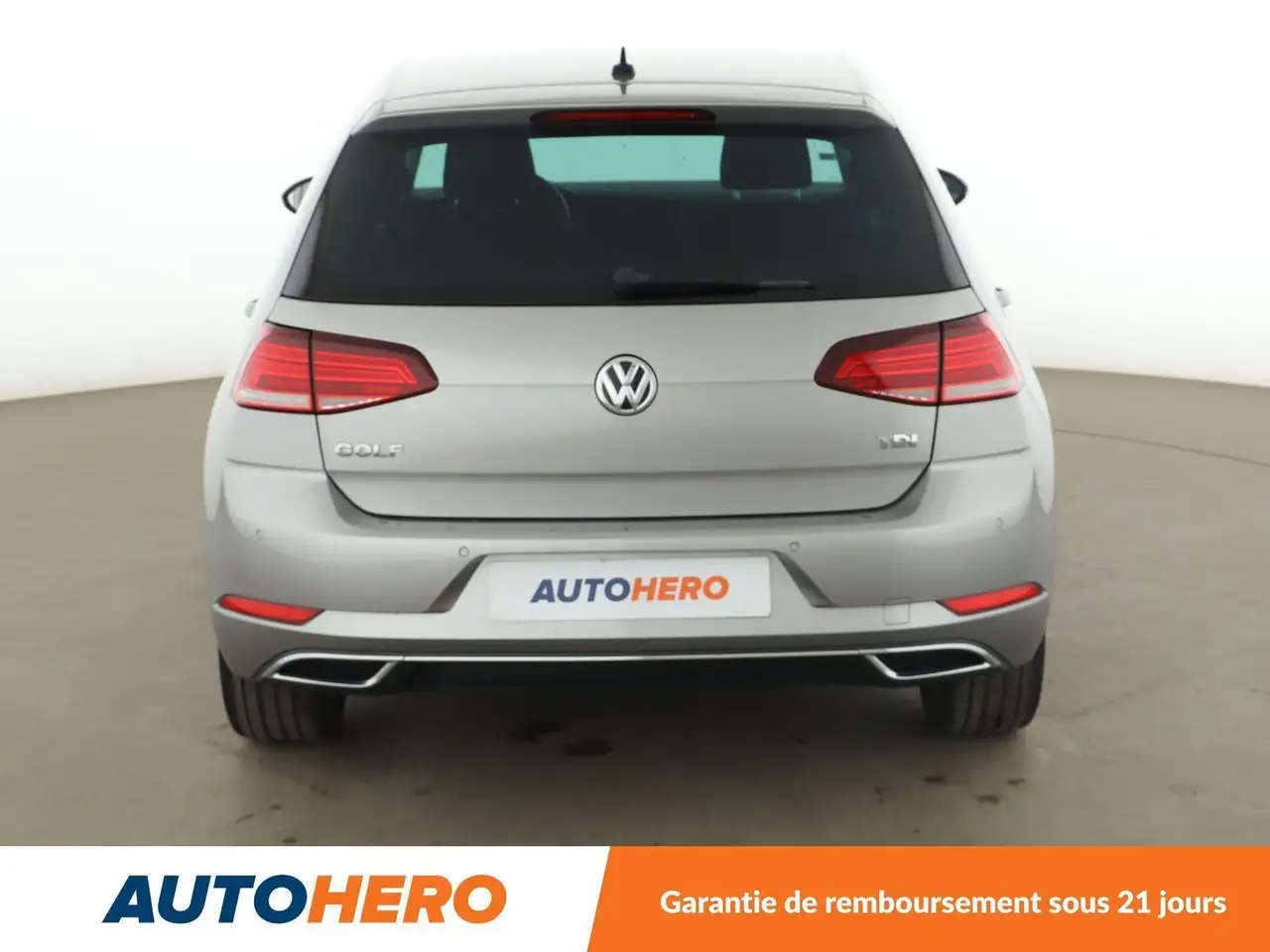 Volkswagen Golf Standard Model — photo 5