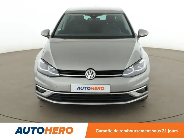 Volkswagen Golf view 9