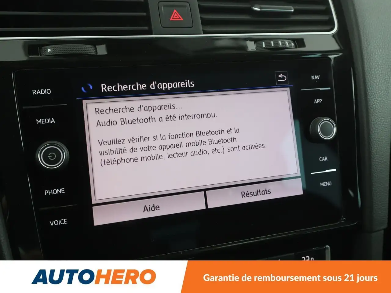 Volkswagen Golf Standard Model — photo 22