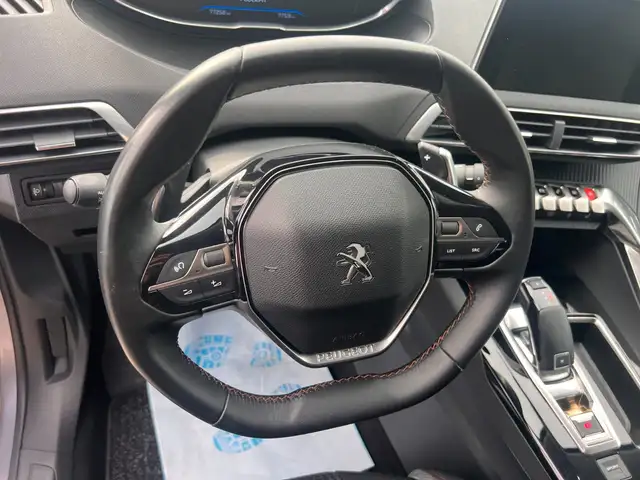 Peugeot 3008 view 14