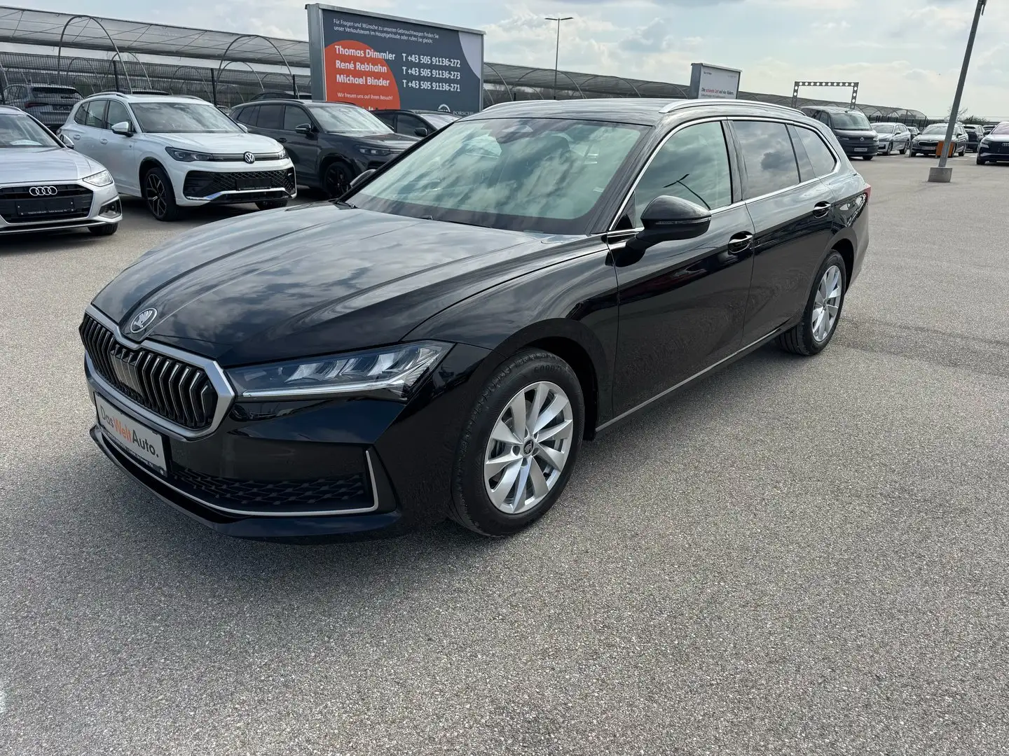 Skoda Superb Selection TSI mHEV DSG Schwarz - 1