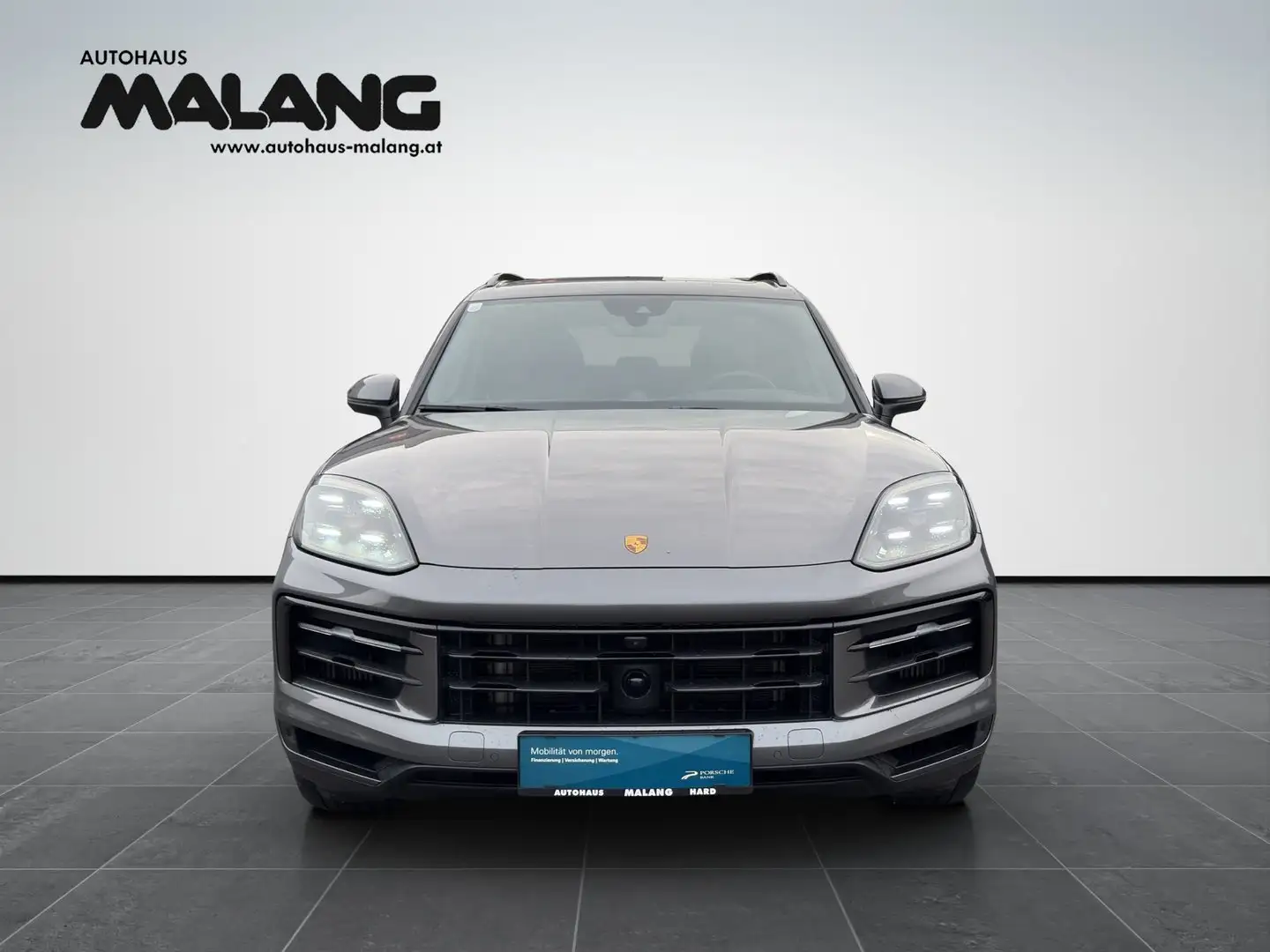 Porsche Cayenne III E-Hybrid PHEV 21,8 kWh Aut. Grau - 2