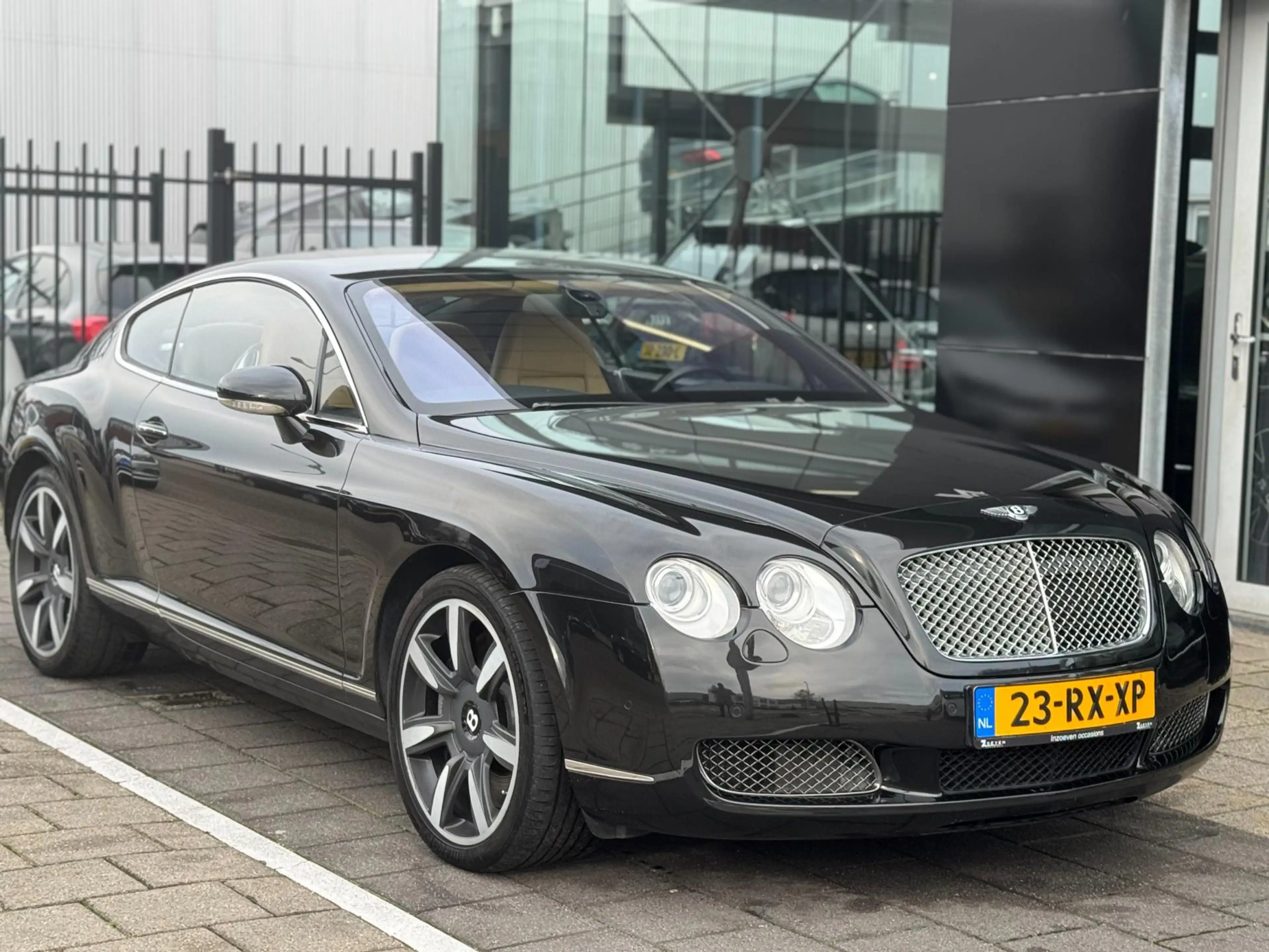 Bentley Continental GT 6.0 W12 NAP! Origineel NL Auto! — photo 15