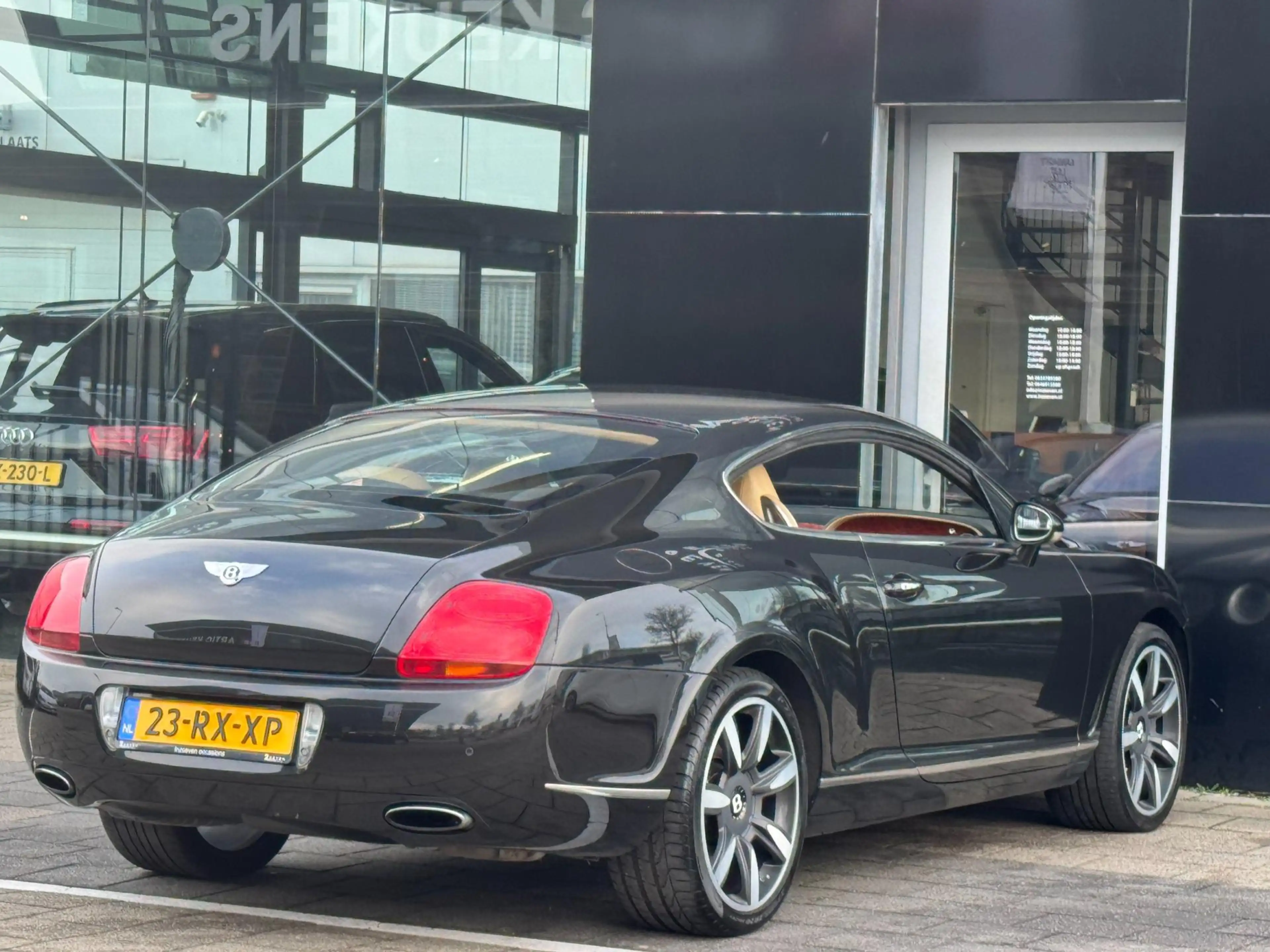 Bentley Continental GT 6.0 W12 NAP! Origineel NL Auto! — photo 8