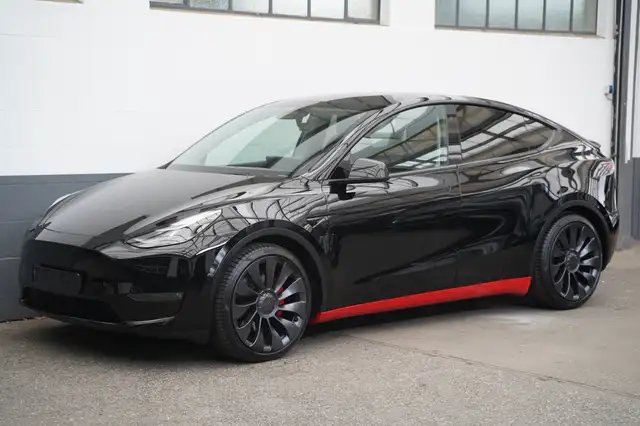 Tesla Model Y Performance *Mwst. ausweisbar*1.Hand*