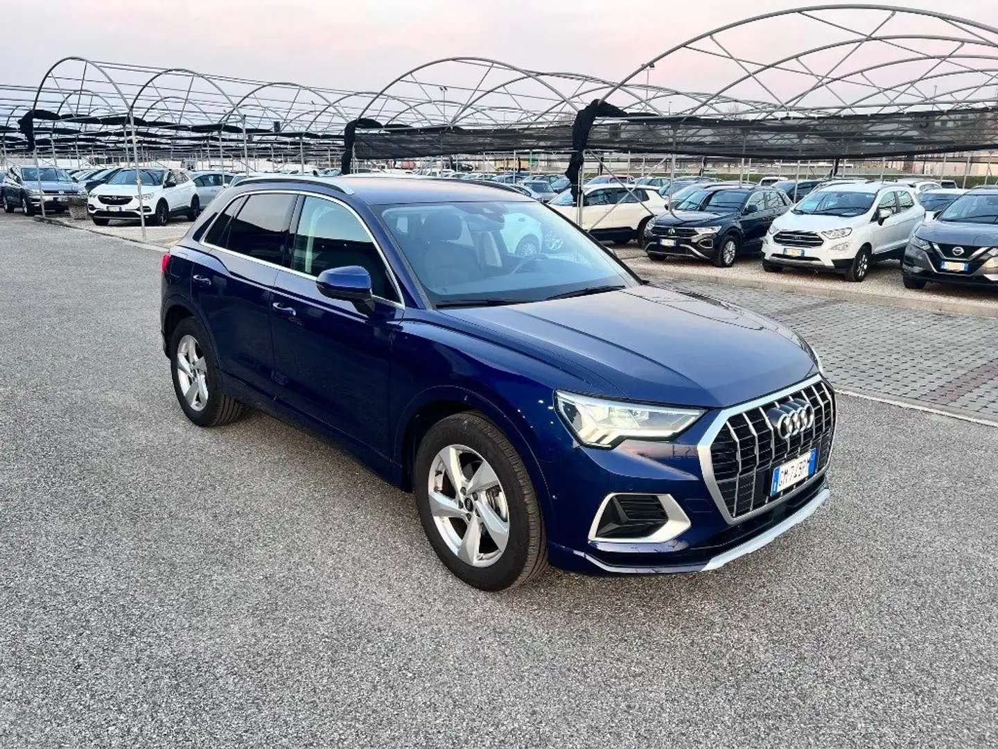 Audi Q3 35 TDI S tronic Business Advanced Blu/Azzurro - 2
