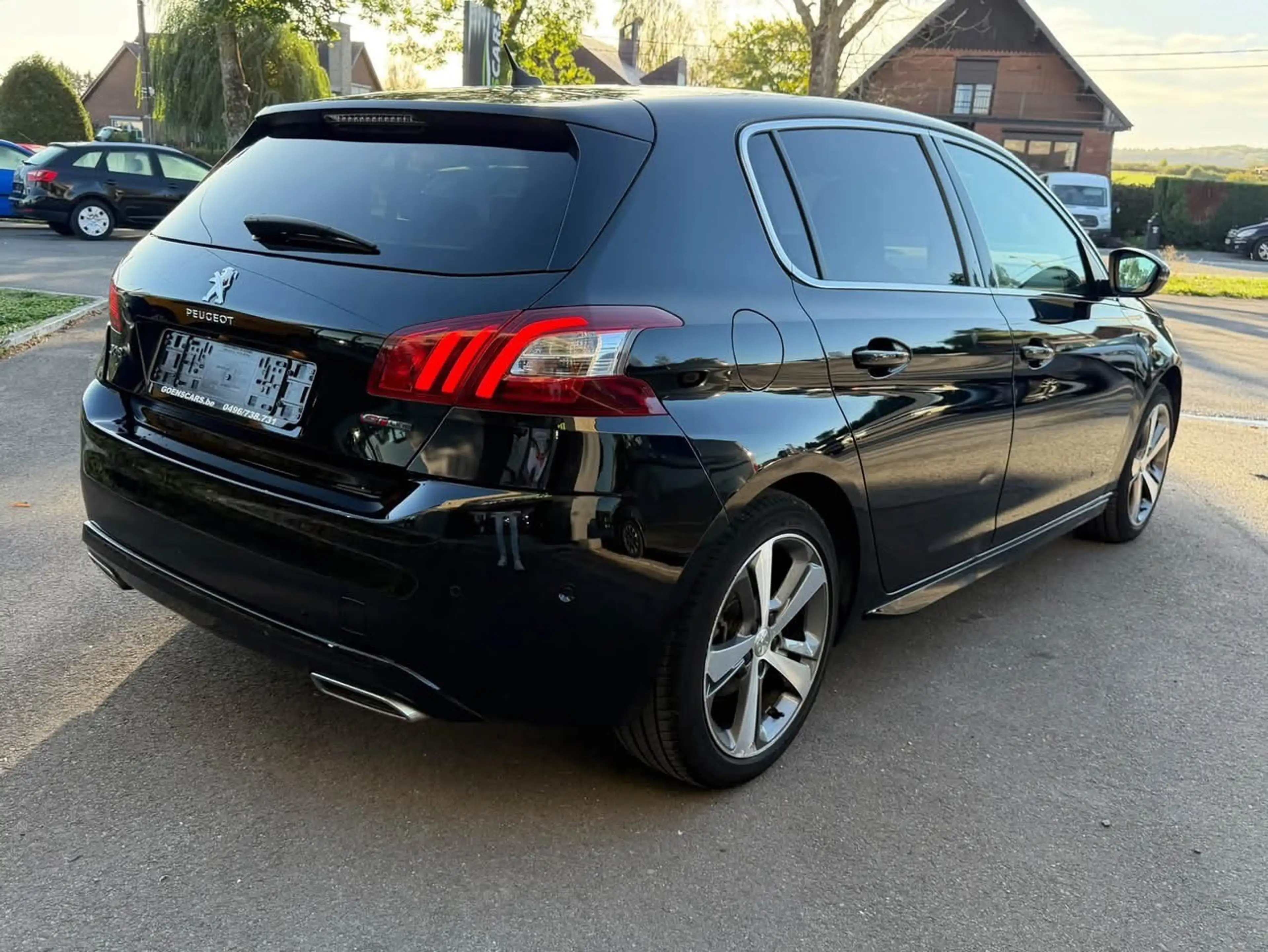 Peugeot 308 308 1.2 GT-Line BOÎTE AUTO,CRUISE,CLIM,GPS,CAMÉRA,TOIT PANO… — photo 3