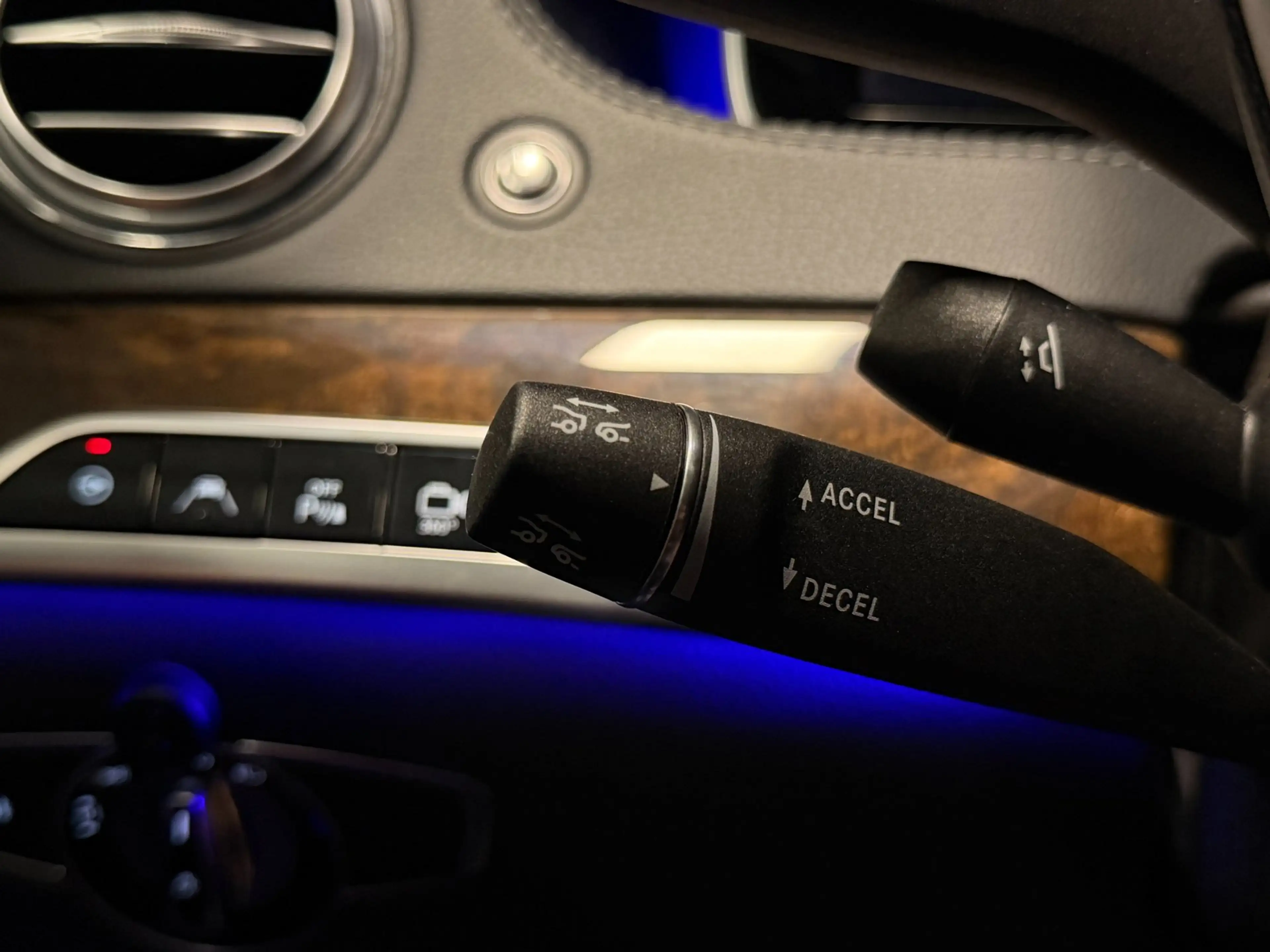 Mercedes-Benz S 500 Lang Prestige+ Panodak Burmester — photo 30