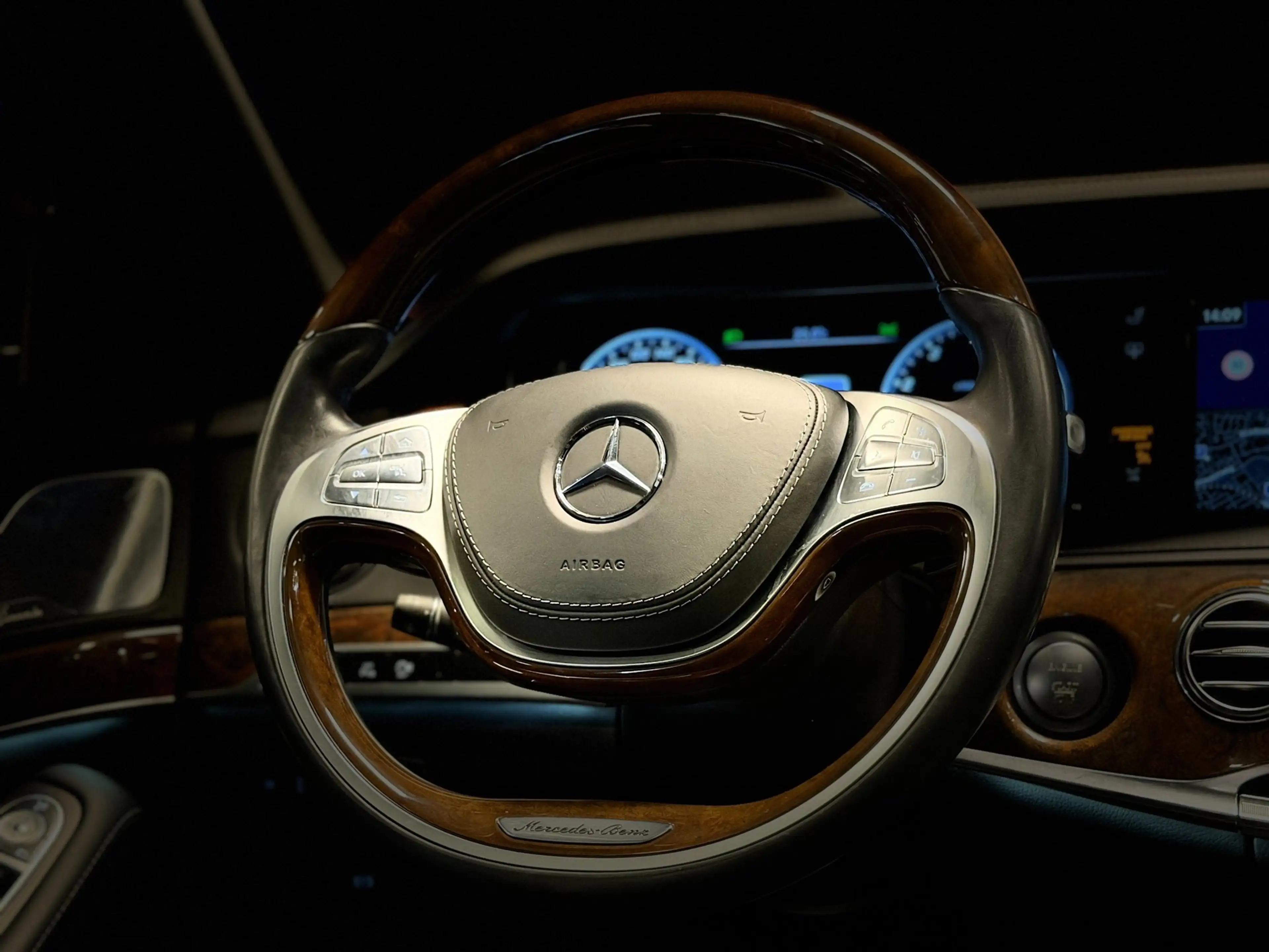 Mercedes-Benz S 500 Lang Prestige+ Panodak Burmester — photo 12