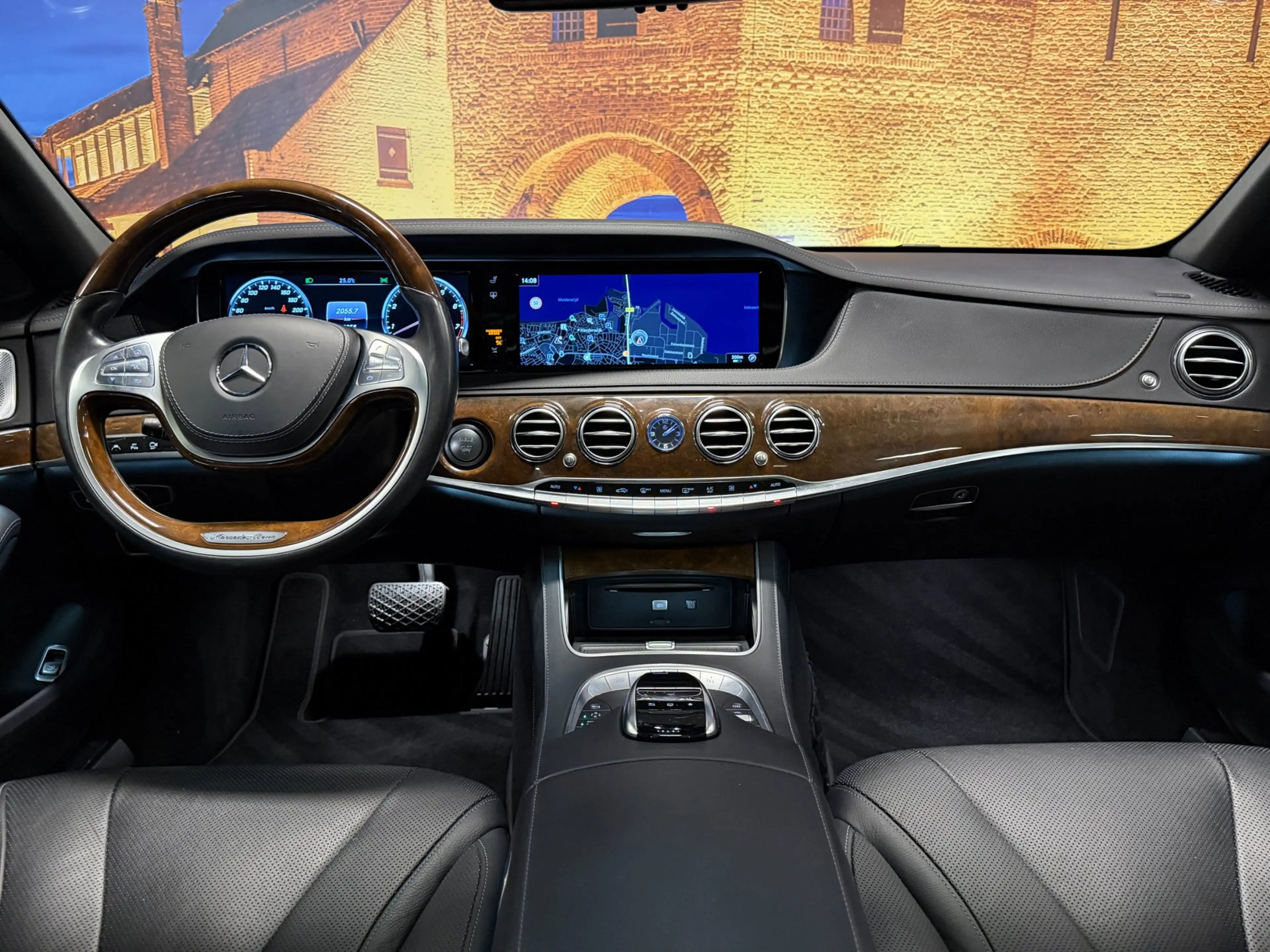 Mercedes-Benz S 500 Lang Prestige+ Panodak Burmester — photo 3