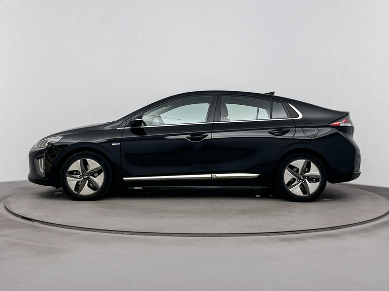 Hyundai IONIQ 1.6 GDi COMFORT - PLUS | NAVI | APPLE CARPLAY & AN — photo 3