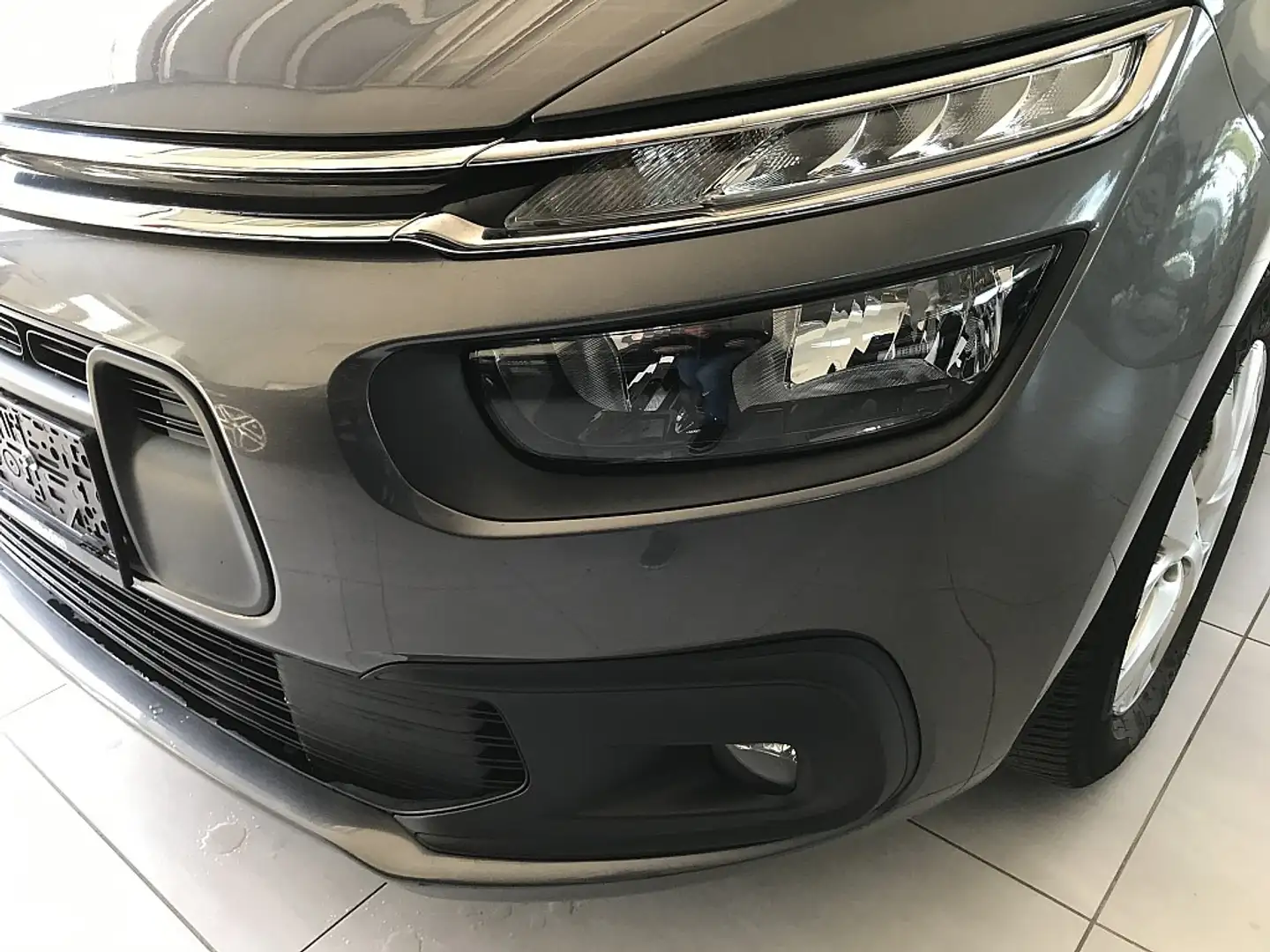 Citroen Grand C4 SpaceTourer Grand C4 Spacetourer PT 130 S&S EAT8 Feel Grau - 2