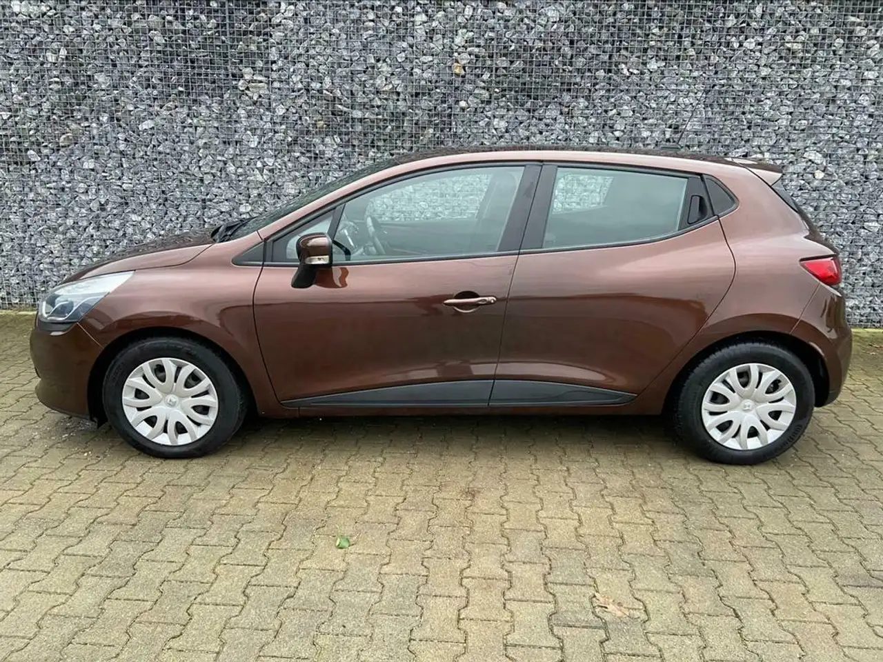 Renault Clio Citadine 5 portes — photo 3
