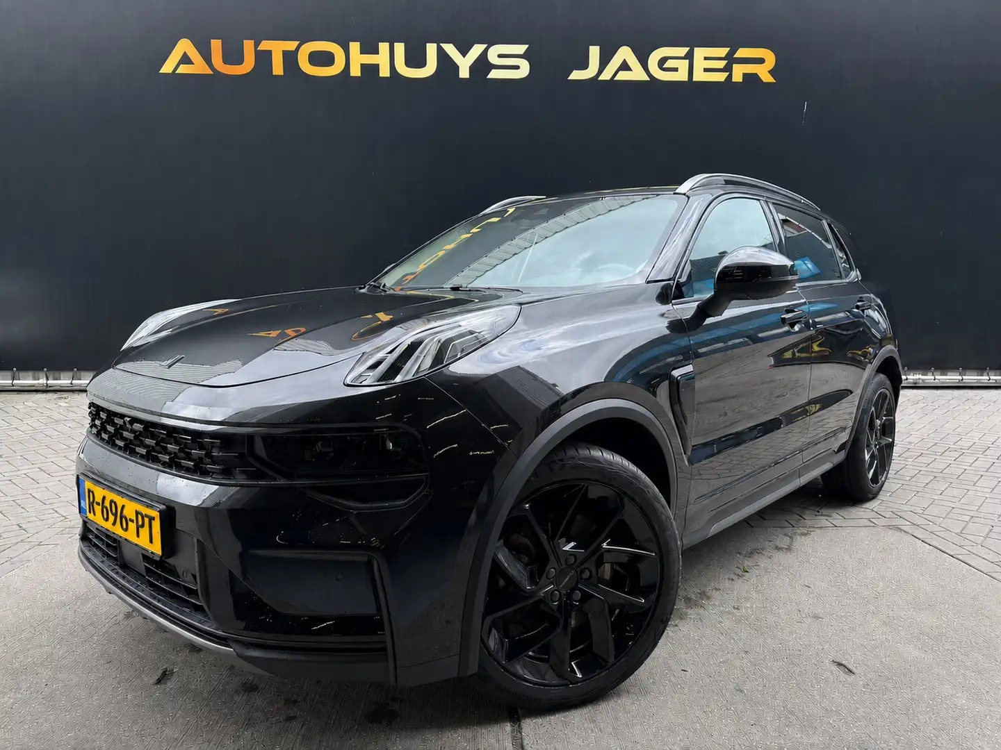 Lynk & Co 01 1.5 Pano 360 Memory Carplay Hybride Automaat Schwarz - 1