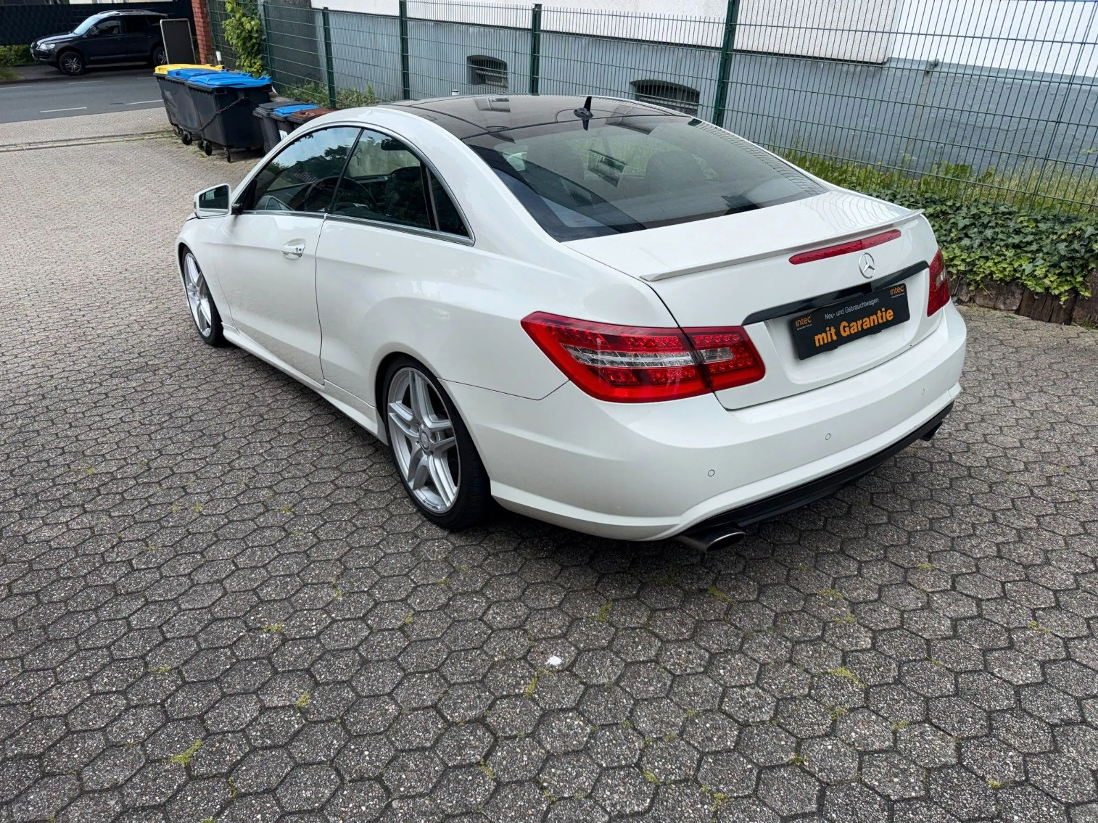 Mercedes-Benz E 350 E Coupe AMG SPORT PAKET — photo 6