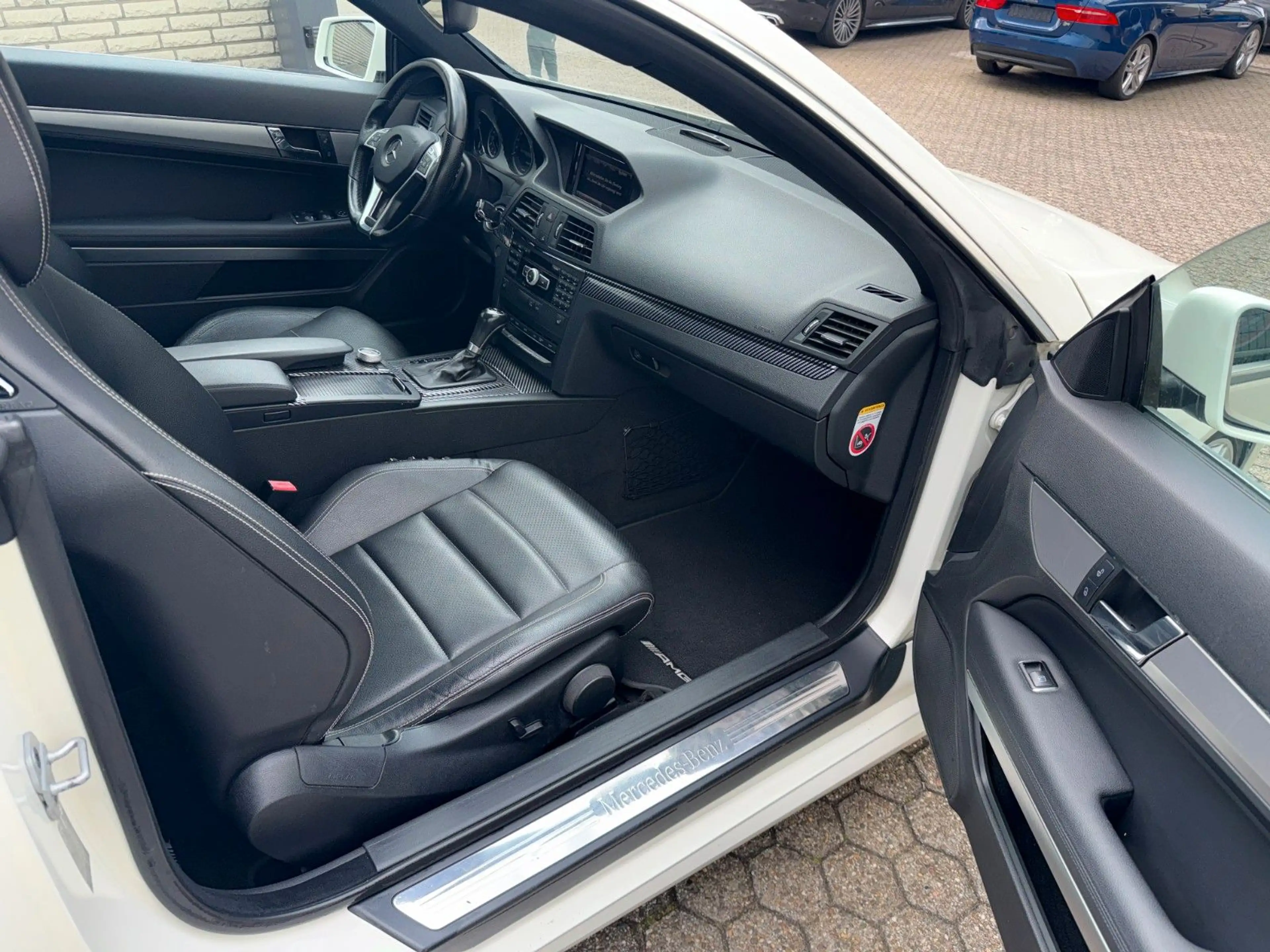 Mercedes-Benz E 350 E Coupe AMG SPORT PAKET — photo 9