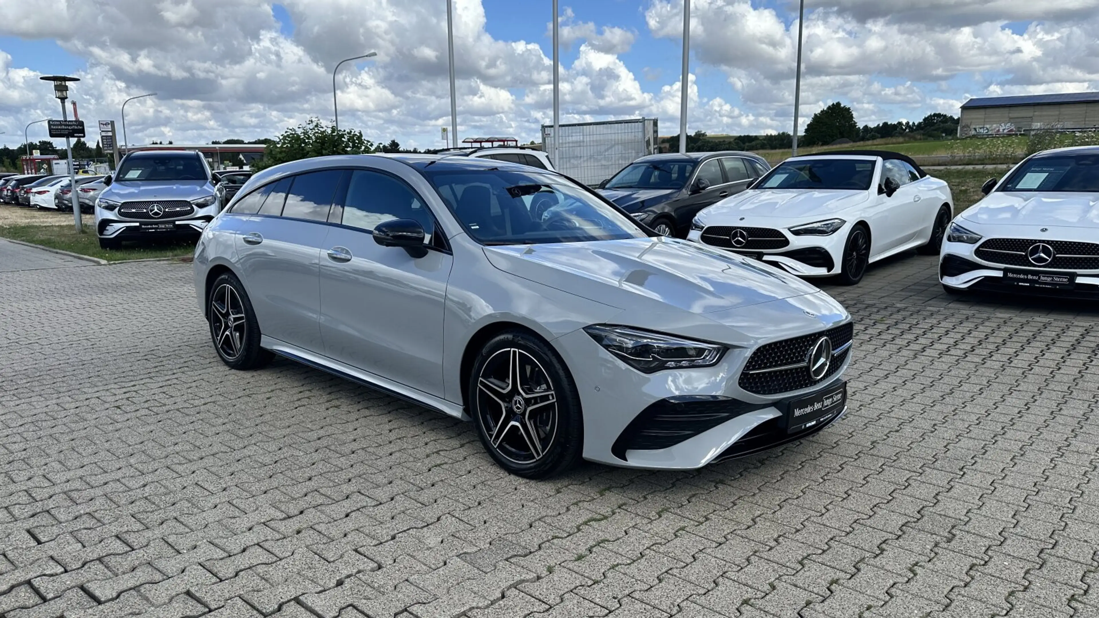 Mercedes-Benz CLA 220 CLA 220 d Shooting Brake AMG+Keyless+Pano+360° — photo 3