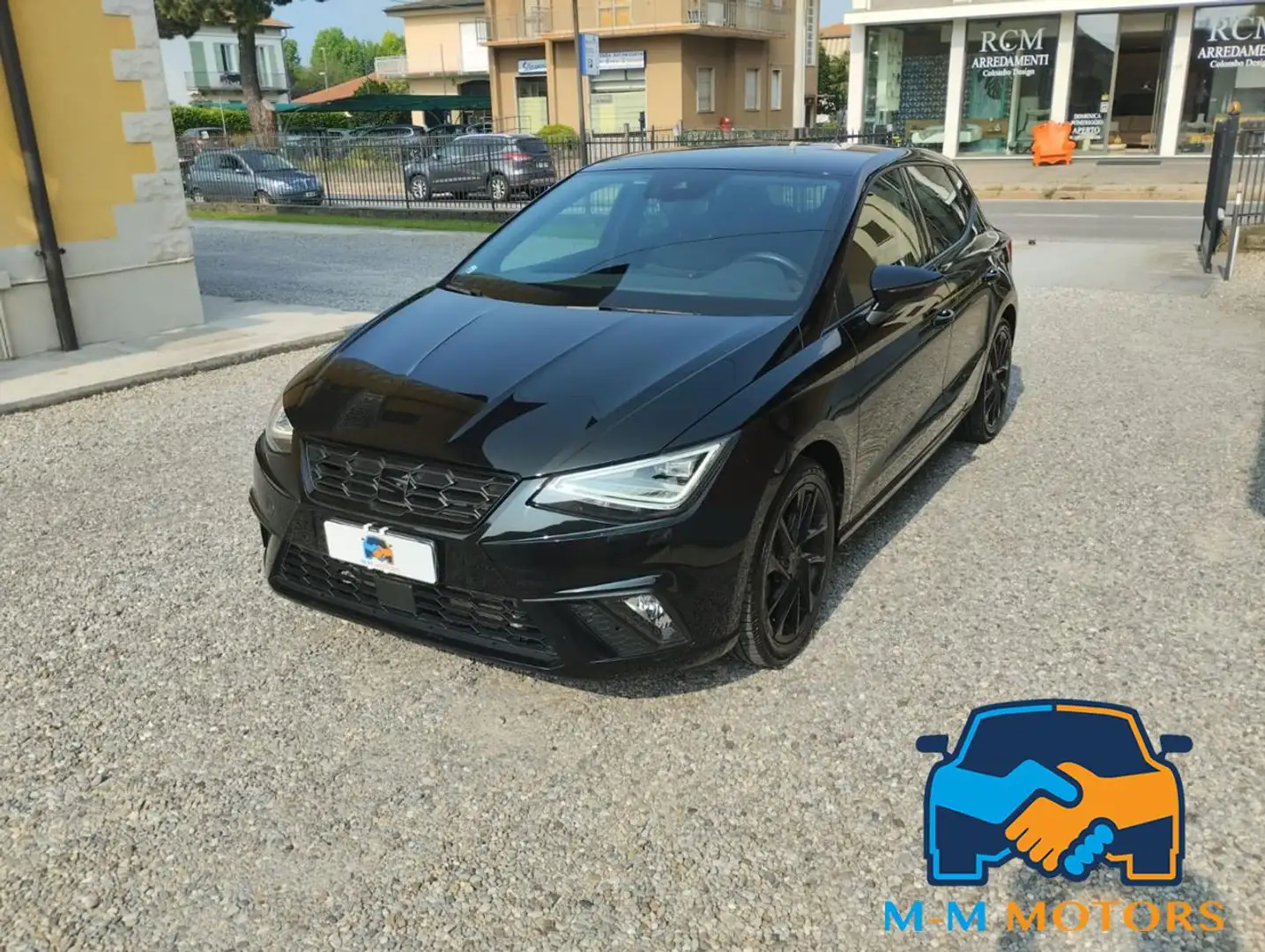 SEAT Ibiza 1.0 EcoTSI 110 CV 5 porte FR Nero - 1
