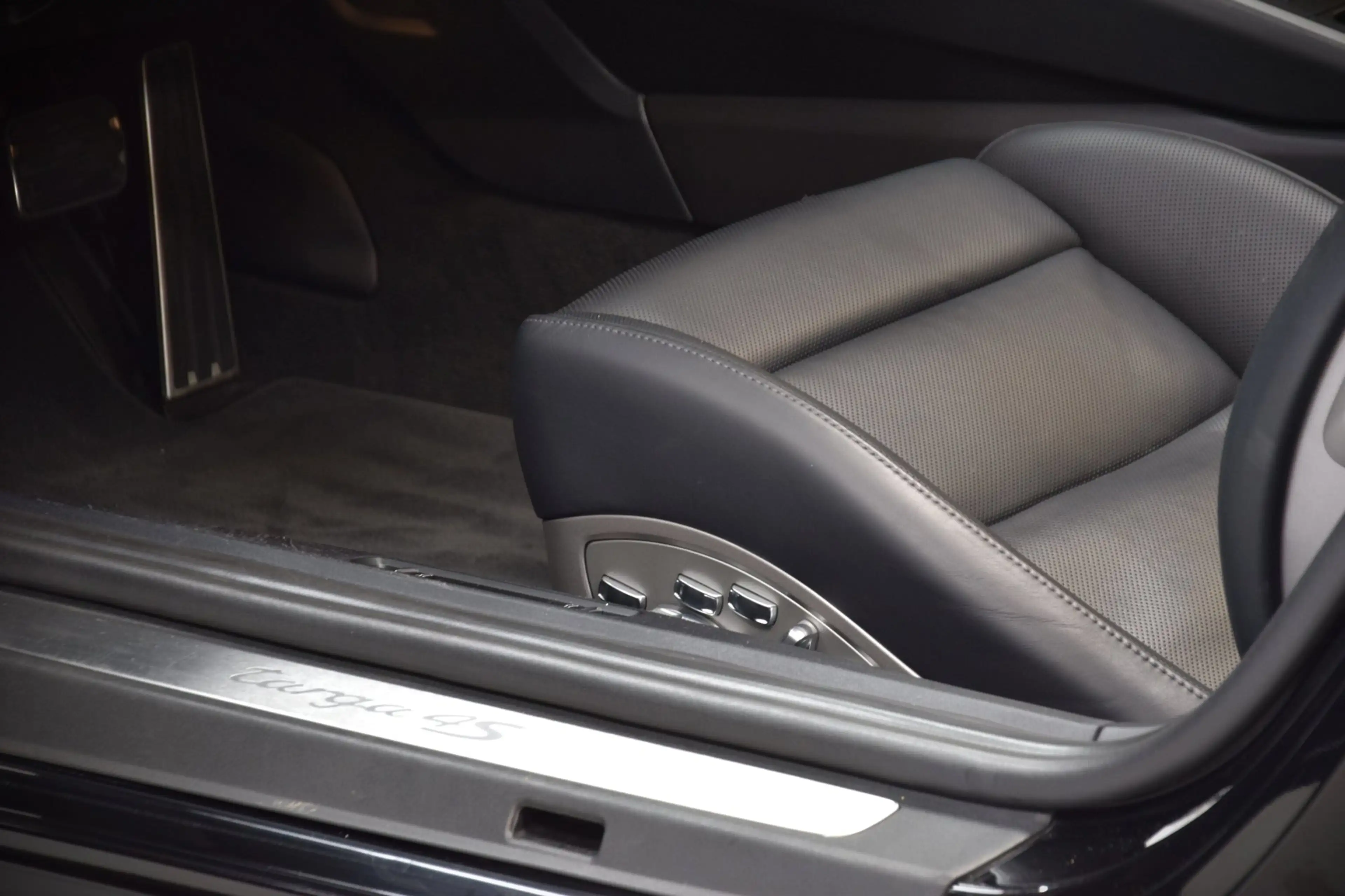 Porsche 991 3.8 Targa 4S Navi|991.1|Leder|Sport-plus|Sport-chr — photo 43