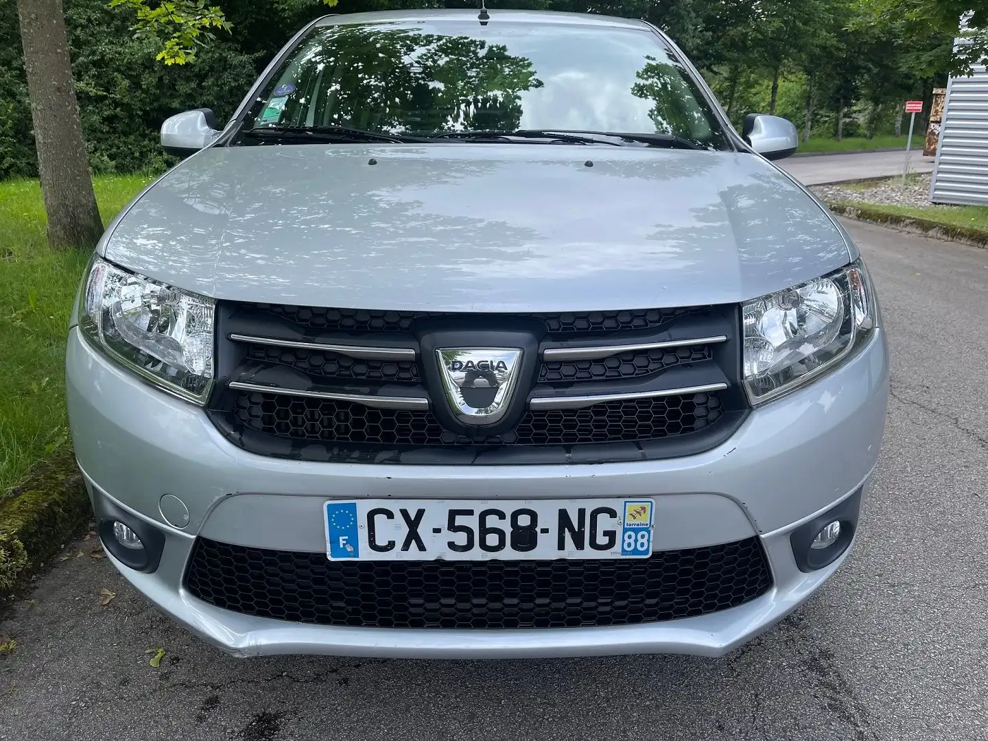 Dacia Logan 0.9 TCE 90CH ECO² LAUREATE Gris - 2