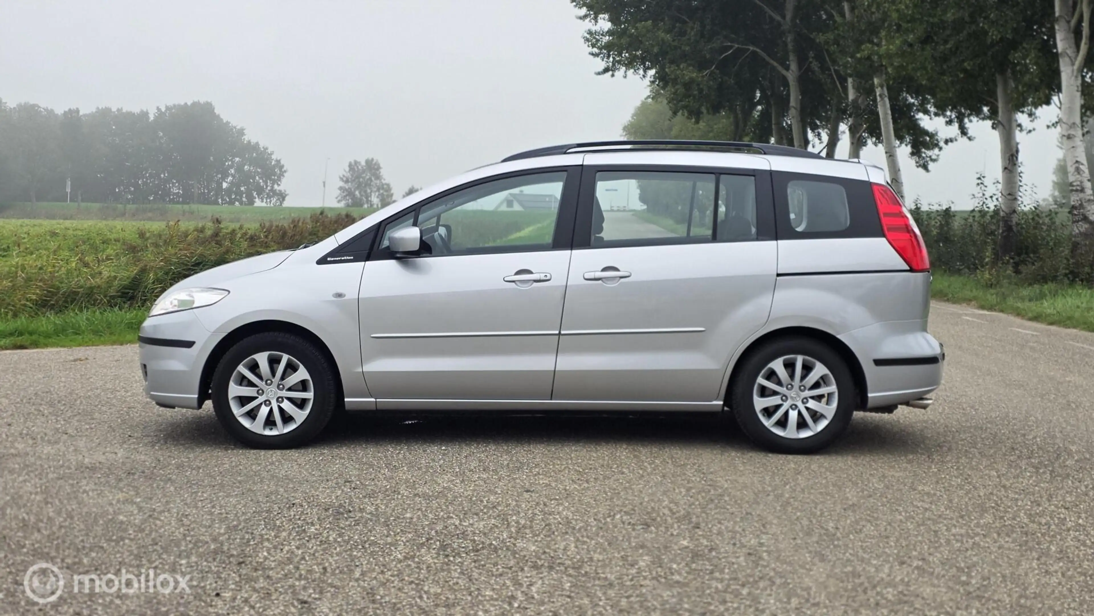 Mazda 5 1.8 Executive 7 persoons lage kilometerstand! — photo 3