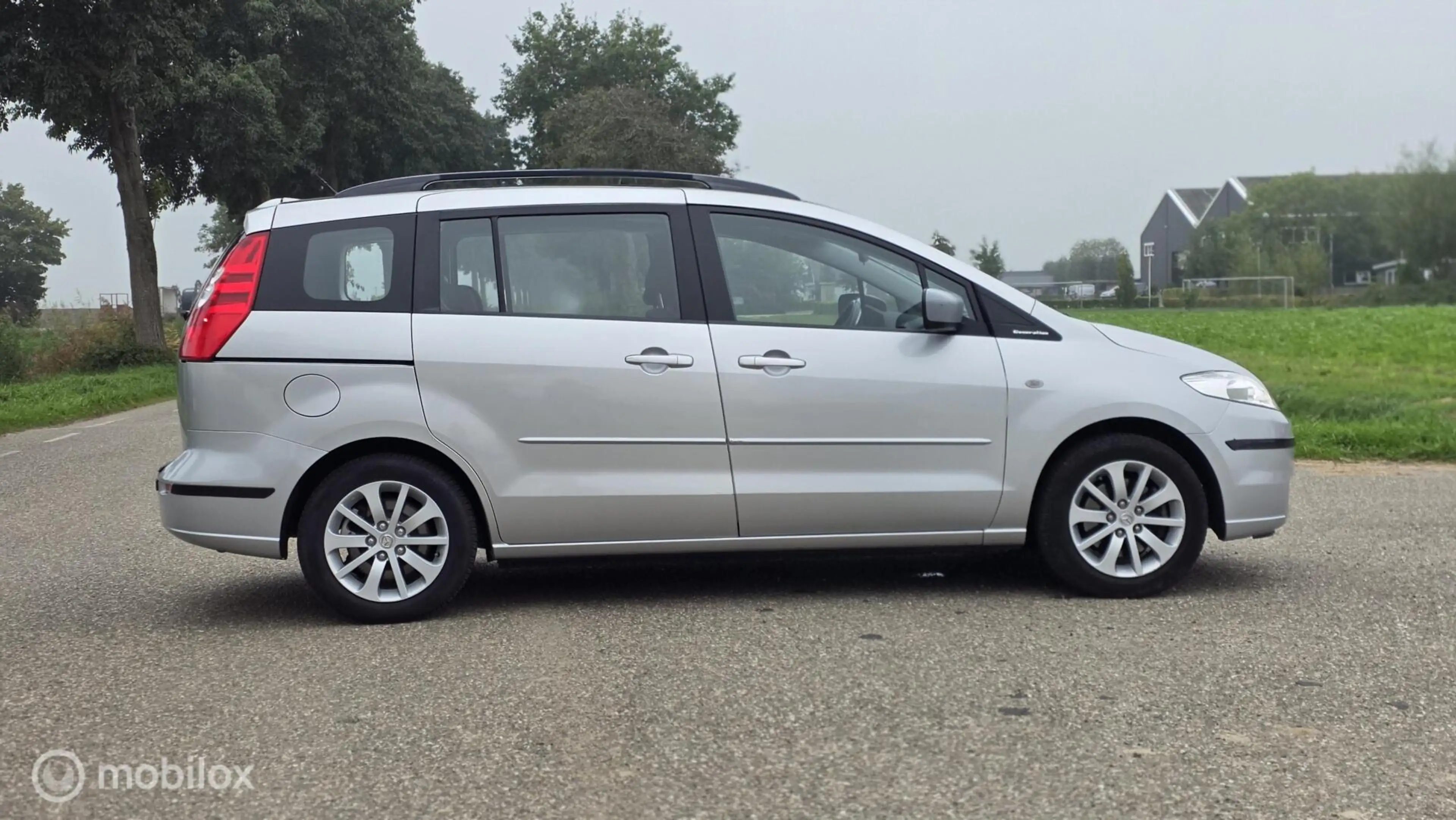 Mazda 5 1.8 Executive 7 persoons lage kilometerstand! — photo 7